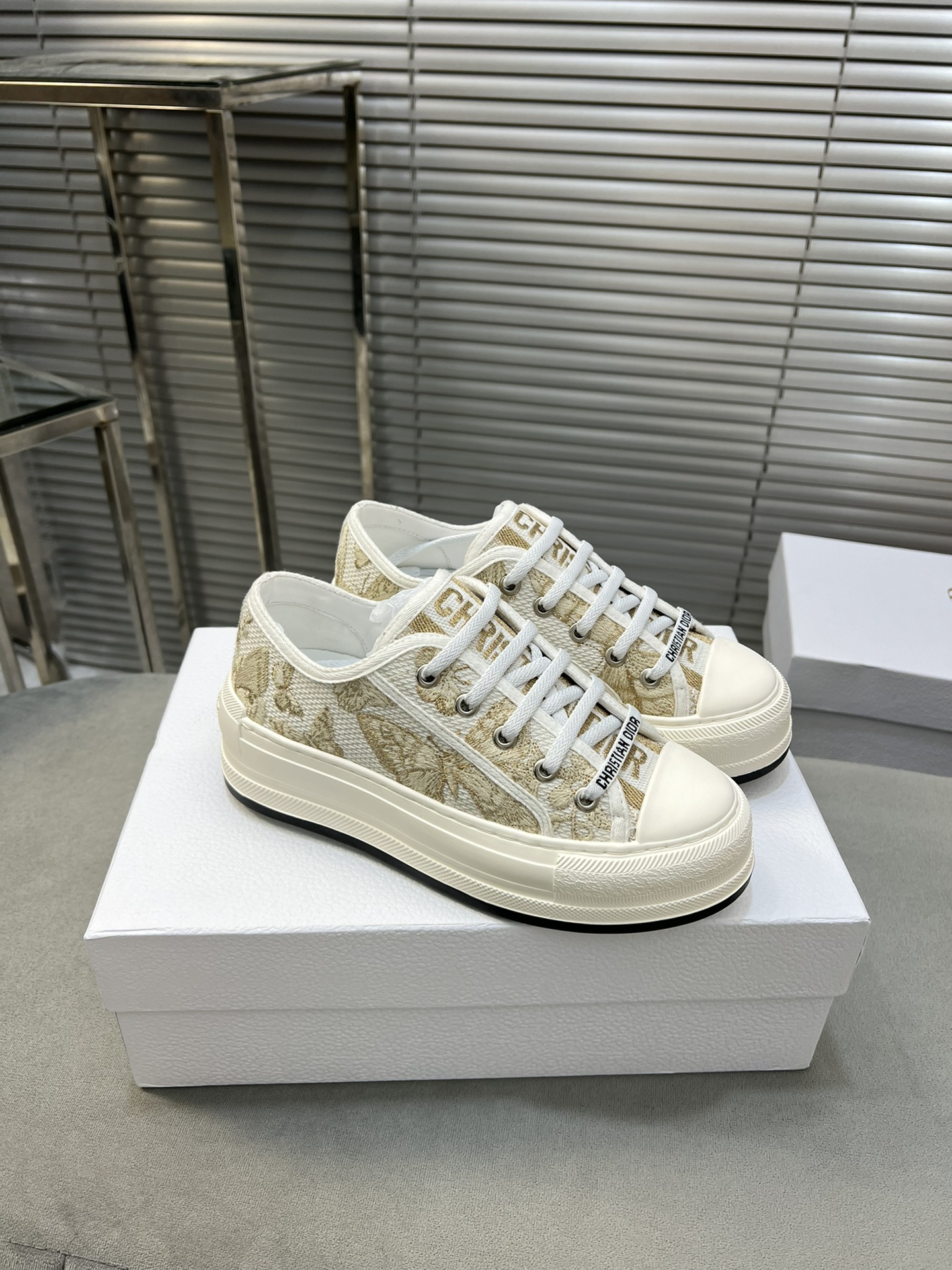 Dior Walk'n'Dior Embroidered Canvas Sneakers - Comfortable & Stylish