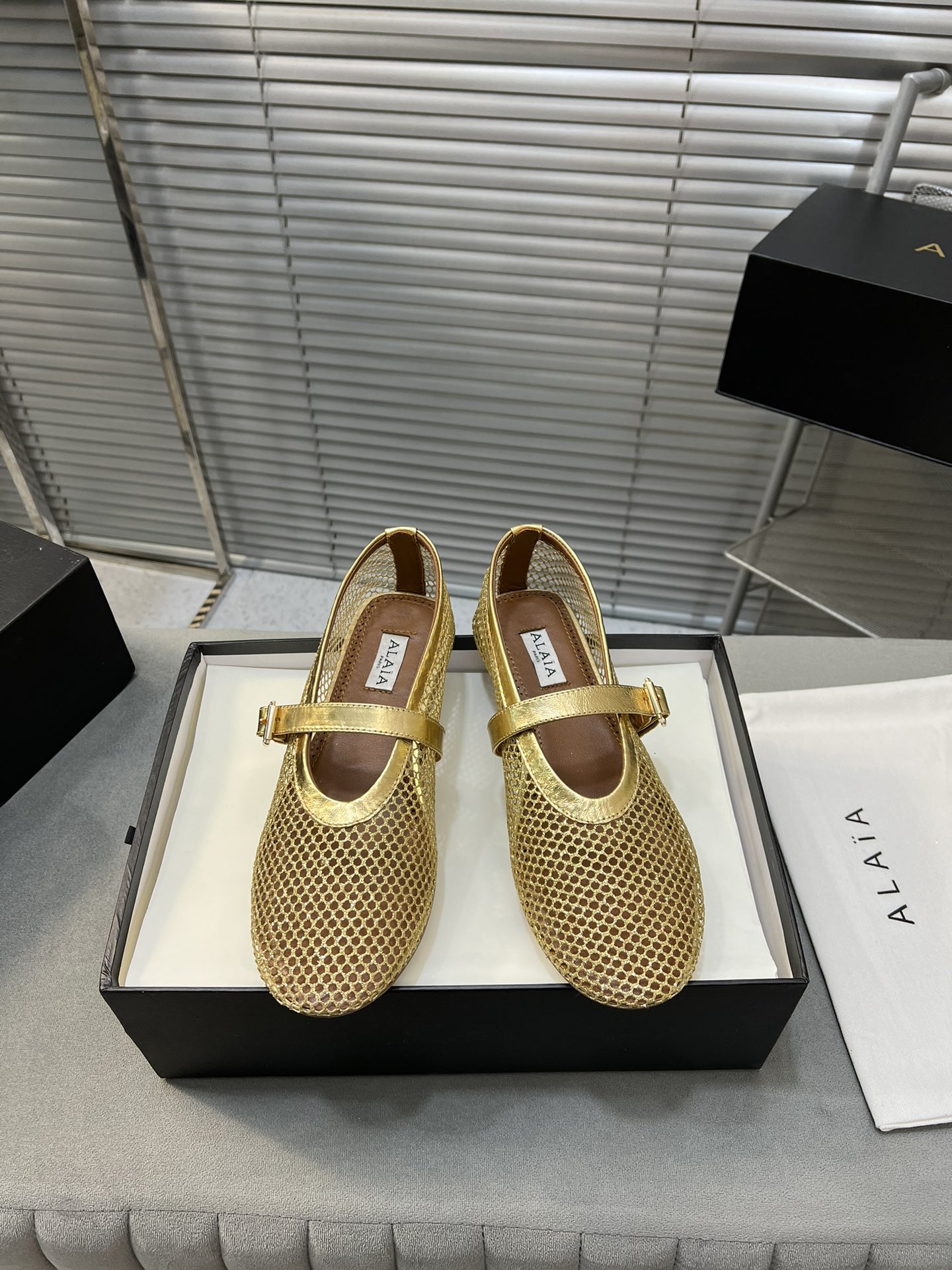 Alaia Ballet Flats: Stylish, Comfortable, Sheepskin, Rubber Sole, Top Market Quality.
