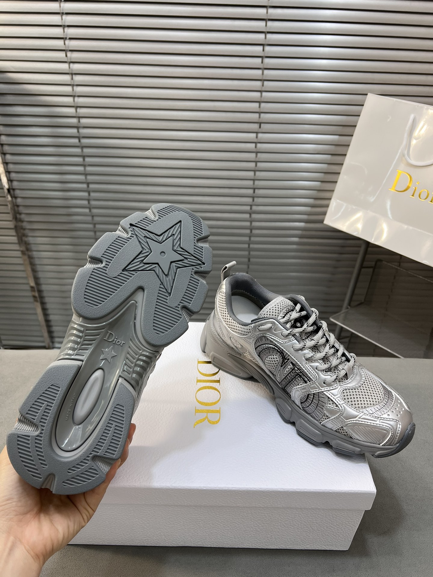 Dior Diorr Chrono Sneakers Trendy Athletic Shoes, Silver 10 i1720190002 1067 5