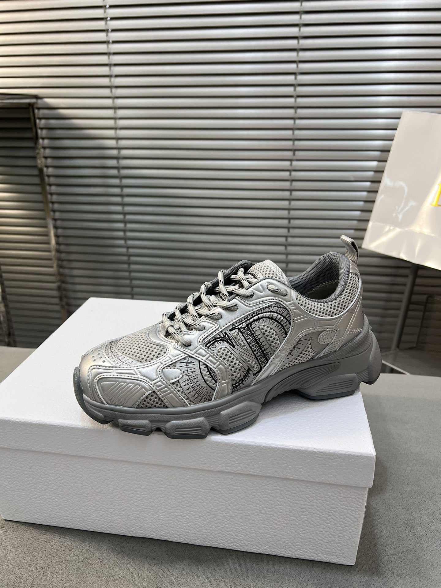 Dior Diorr Chrono Sneakers Trendy Athletic Shoes, Silver 5 i1720190002 8877 3