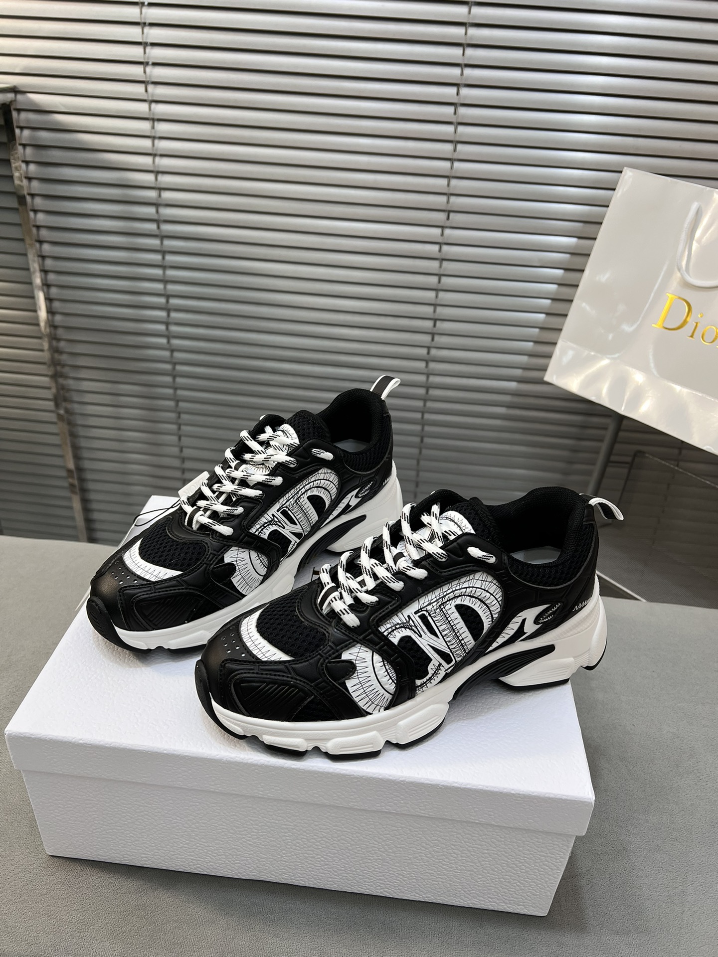 Dior Chrono Black & White Sneakers, Designer Casual Shoes, Sporty Chic 4 i1720190745 1635 0