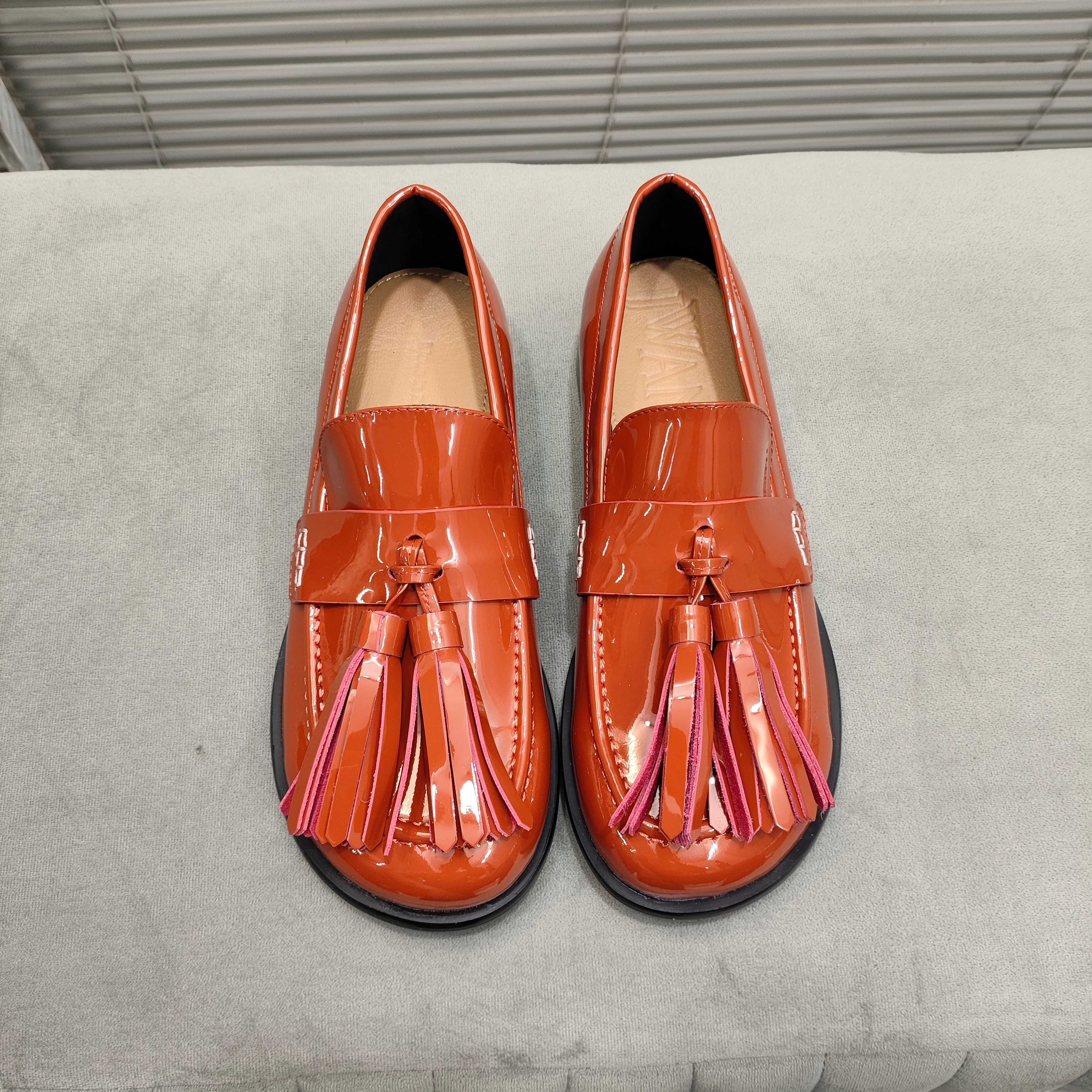 JW Anderson Women's Tassel Loafers Leather Slip-On Shoes 4 a1742370338290 8386