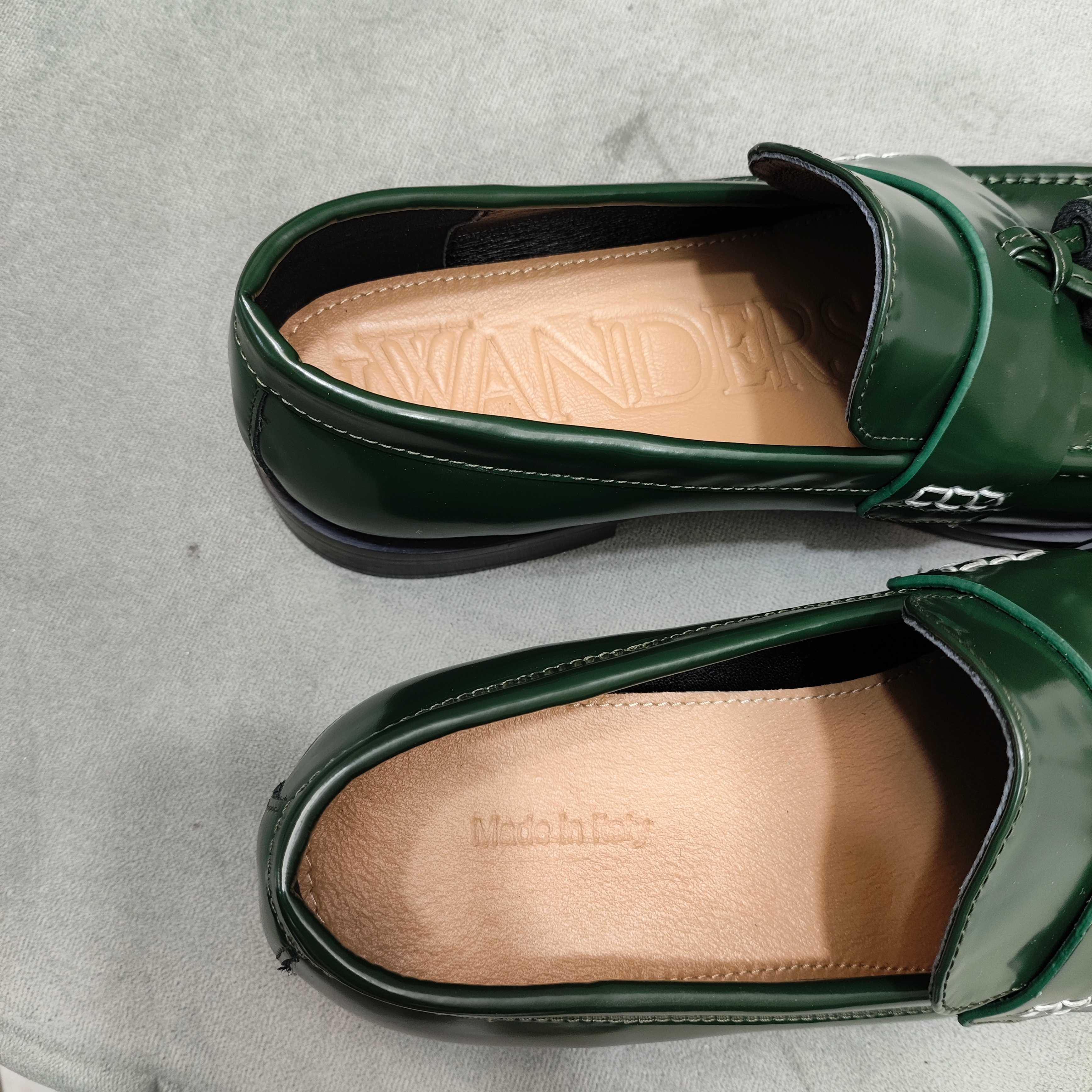 JW Anderson Tassel Loafers, Spring/Summer Fashion Shoes for Women 8 a1742370451142 8238