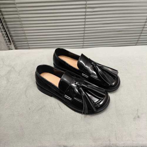 JW Anderson Tassel Loafers - Spring/Summer Collection - Stylish & Comfortable 14 JW Anderson Tassel Loafers - Spring/Summer Collection - Stylish & Comfortable