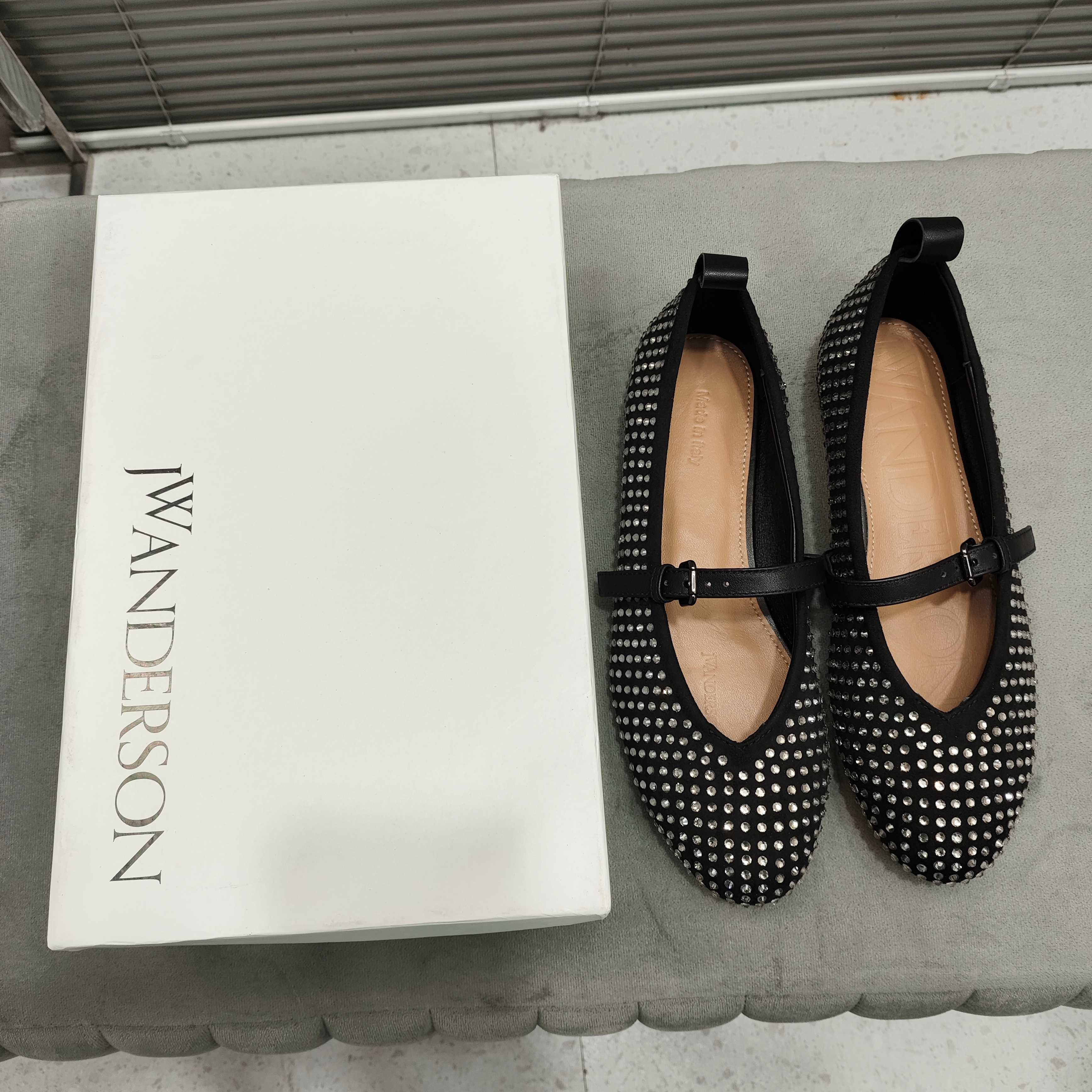 NO:231752,Niche trendy brand Jwanderson new single shoes, inner foot pad water dyed sheepskin rubber outsole size: 35-40 (40 custom made without return) with original packaging, ballet shoes, sheepskin19860909小众潮牌Jwanderson新款单鞋 内里垫脚水染羊皮 橡胶大底 码数:35-40（40定做不退换） 配原版包装,芭蕾舞鞋,sheepskin,Women's Shoes