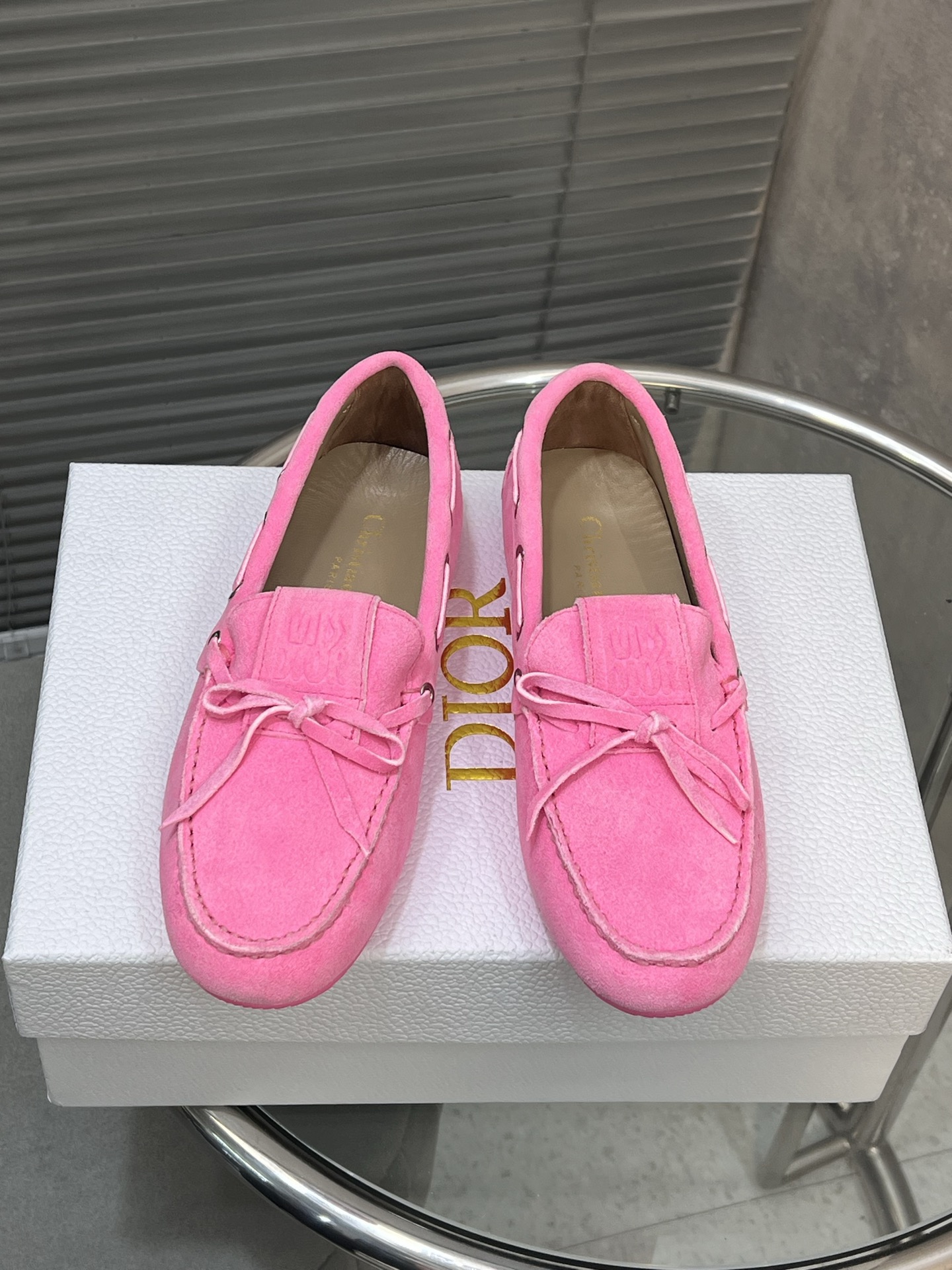 NO:240346,DIOR new single-shoe loafers, loafers, fabric high mercerized beef velvet, inner lining: sheepskin lining, outsole: original rubber sole, size: 35～41 (40, 41 custom made without return), loafers, dior, dior, loafers, sheepskin19860909DIOR迪奥新款单鞋乐福鞋便鞋 面料高丝光牛反绒 内里:羊皮内里 大底:原版橡胶底 码数:35～41（40,41定做不退换）,乐福鞋,dior,dior,loafers,sheepskin,Women's Shoes