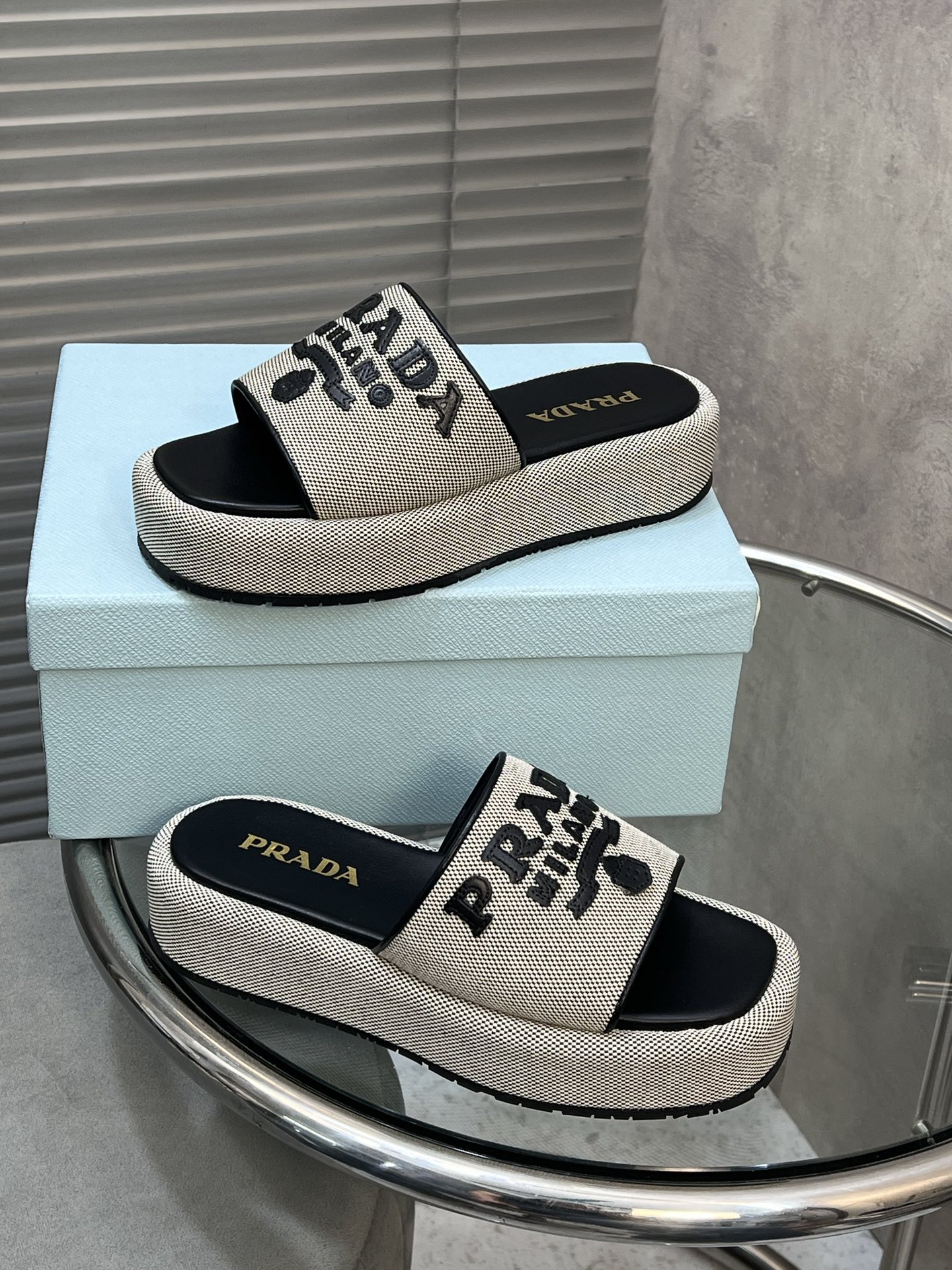 Prada Platform Slides - Comfortable & Stylish Women's Summer Sandals 7 i1745215748966 9973 0 5