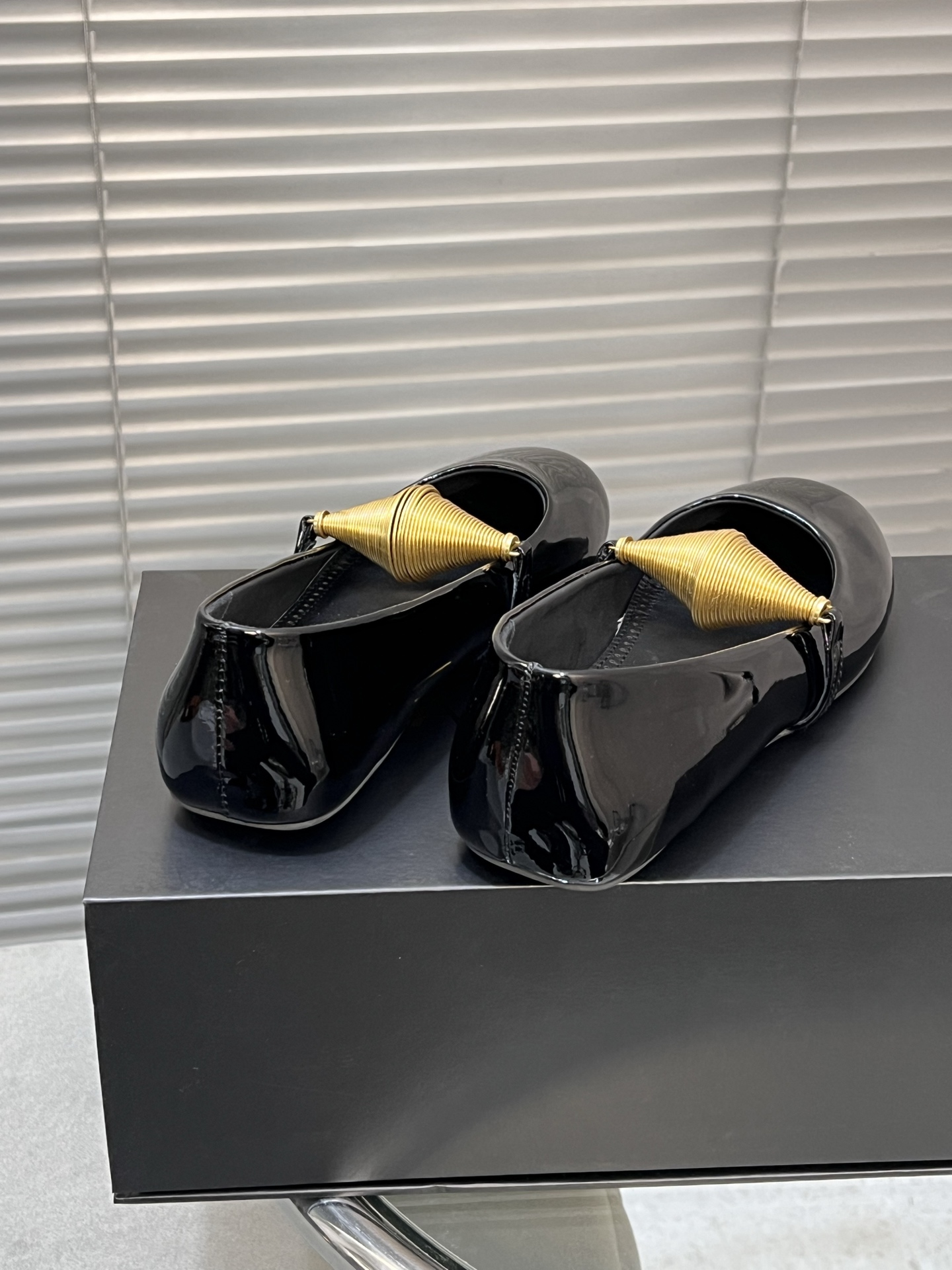 Alaia Women's Black Patent Leather Ballet Flats with Gold Accent 9 i1745378805762 2615 0 7
