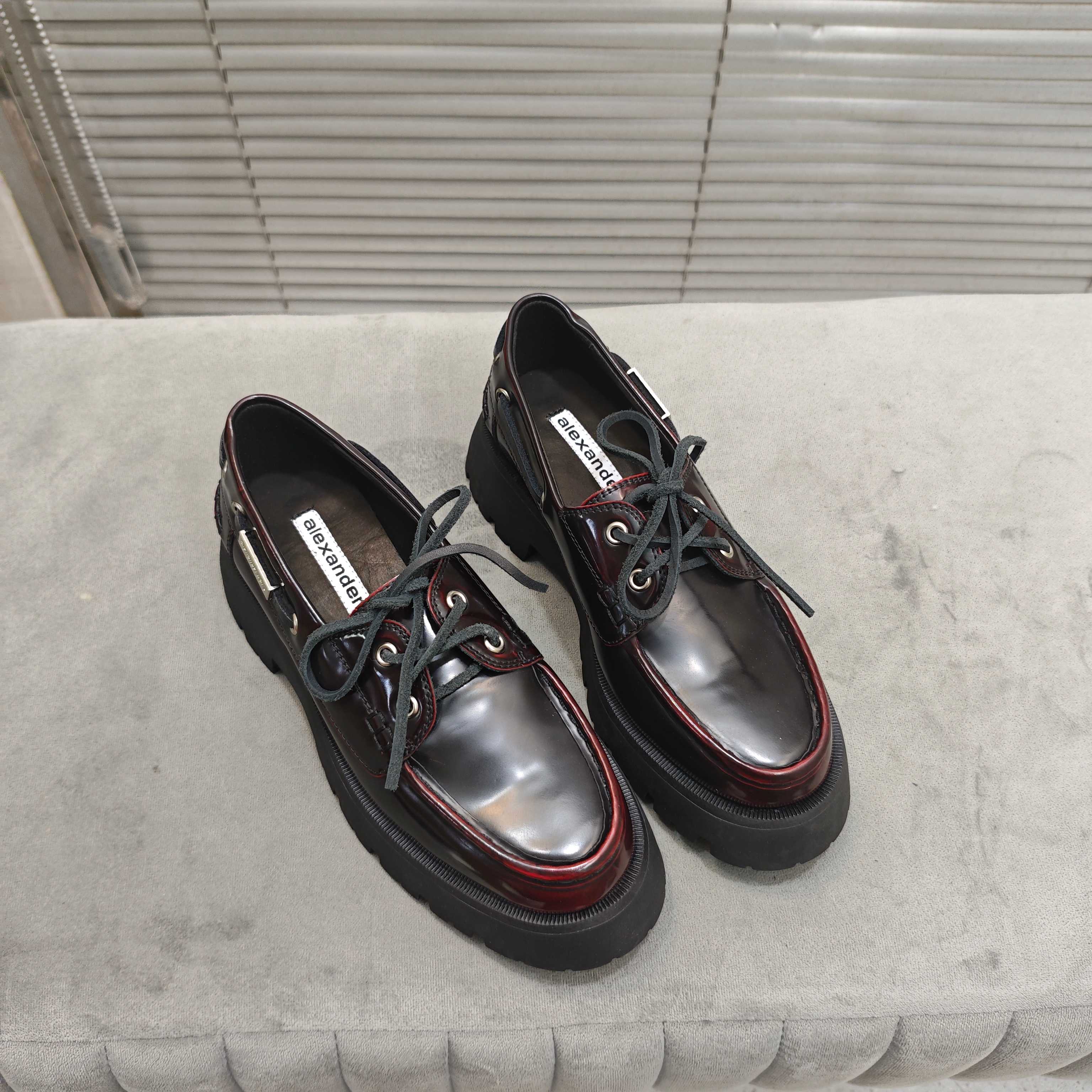 NO:543596,Alexander wang Alexander King thick-soled loafers fabric open-edged beaded cowhide inner cowhide, outsole rubber sole size 35-41 (40,41 custom made without return or exchange), loafers, alexander wang,loafers,cowhide19860909alexander wang亚历山大王厚底乐福鞋 面料开边珠牛皮 内里牛皮里 大底橡胶底 码数35-41（40,41定做不退换）,乐福鞋,alexander wang,loafers,cowhide,Women's Shoes