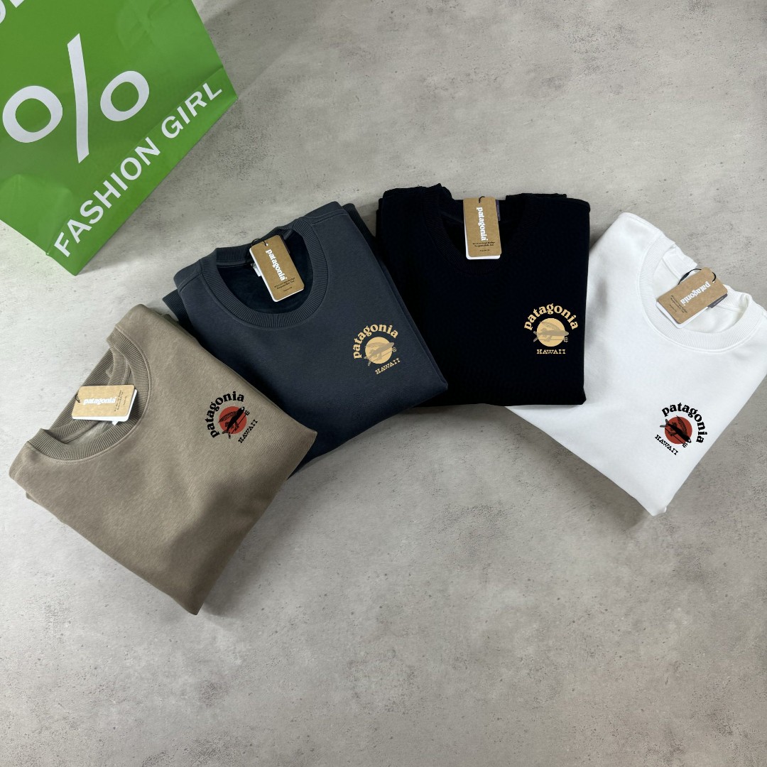 💰75
【Patagonia巴塔哥尼亚 飞鱼限定情侣款圆领加绒卫衣】
如今热销的顶级流量款!正适秋季穿搭,亲肤透气不起球,时尚又个性,超级洋气的一款,强烈推荐单品,宽松版型休闲舒适不挑人,日常都很实穿时髦百搭~秋季穿刚好而且怎么穿都立体的螺纹拼接,拼接版型很正!男女同款
颜色:黑色、白色 咖啡色 深灰色
尺码 :M L XL 2XL 3XL
衣长 肩宽 胸围 袖长
M 65 50 104 54
L 67 52 108 55
XL 69 53 114 56
2XL 71 55 116 57
3XL 73 56 120 58
(手工测量,误差2cm)