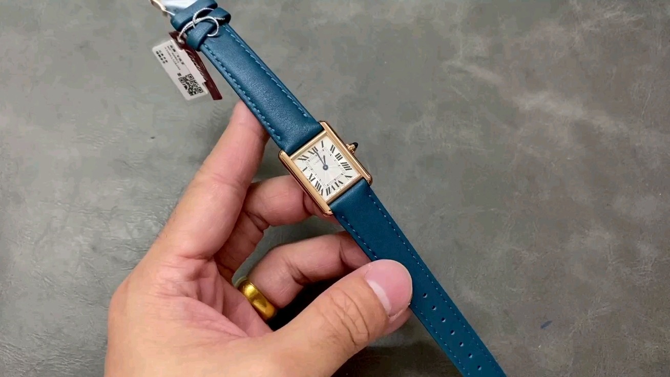Cartier F1厂卡地亚TANK MUST de Cartier全系列倾情打造 中号33 7*25