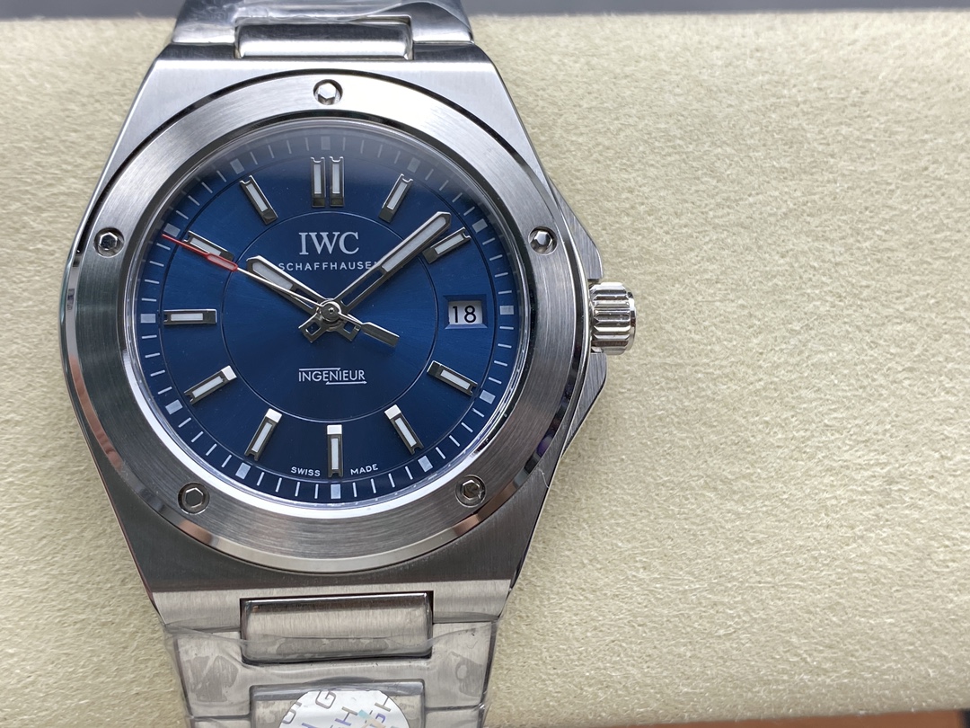 IWC Reloj Solo vende de alta calidad
 Azul Verde Escarcha Automatic Mechanical Movement