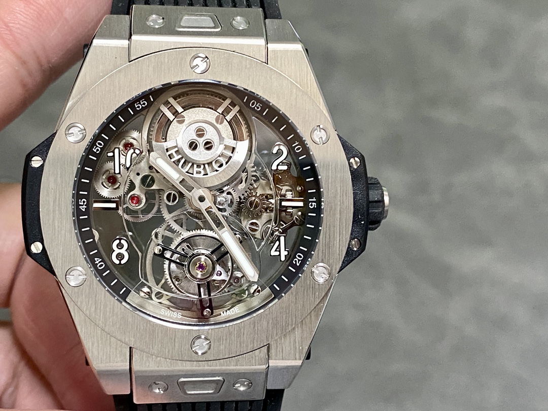 Hublot Big Bang 7 estrellas
 Reloj Réplica al por mayor
 Negro Azul Platino Rosas Oro rosa Blanco Caucho