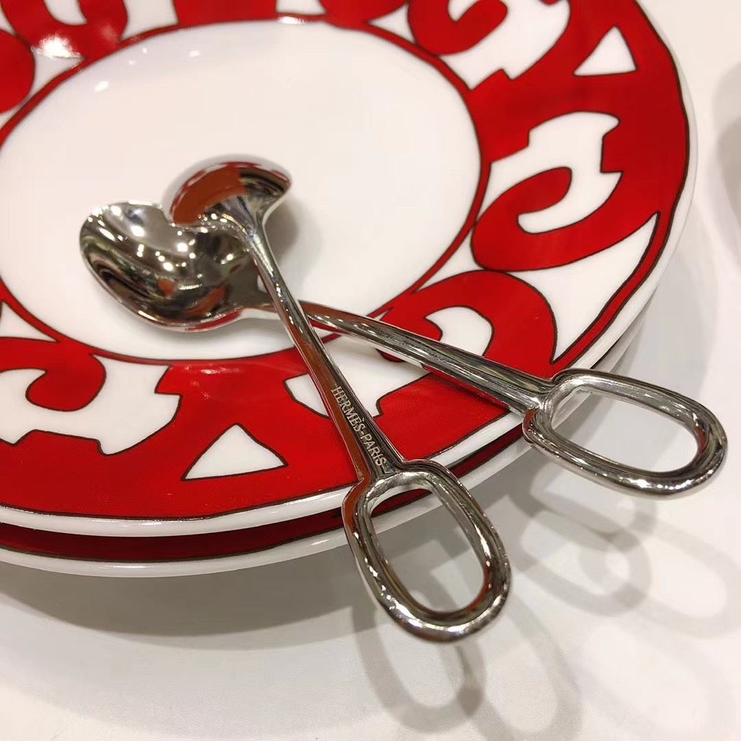 爱马仕 Hermès 高定典藏名品高定成衣时装外套连衣裙衬衫T恤 #511D0717 6