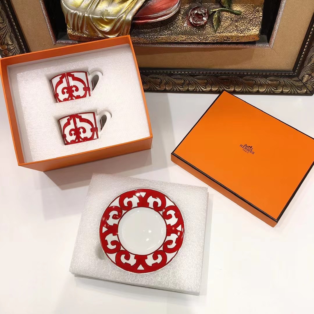 爱马仕 Hermès 高定典藏名品高定成衣时装外套连衣裙衬衫T恤 #511D0717 9