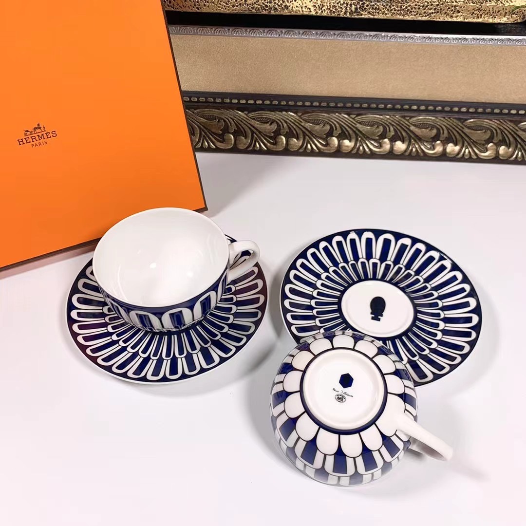 路易威登 Louis Vuitton 高定典藏名品高定成衣时装外套连衣裙衬衫T恤 #D5E65BC0 7