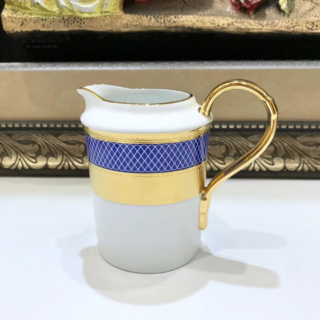 路易威登 Louis Vuitton 高定典藏名品高定成衣时装外套连衣裙衬衫T恤 #9C6BE96A 4