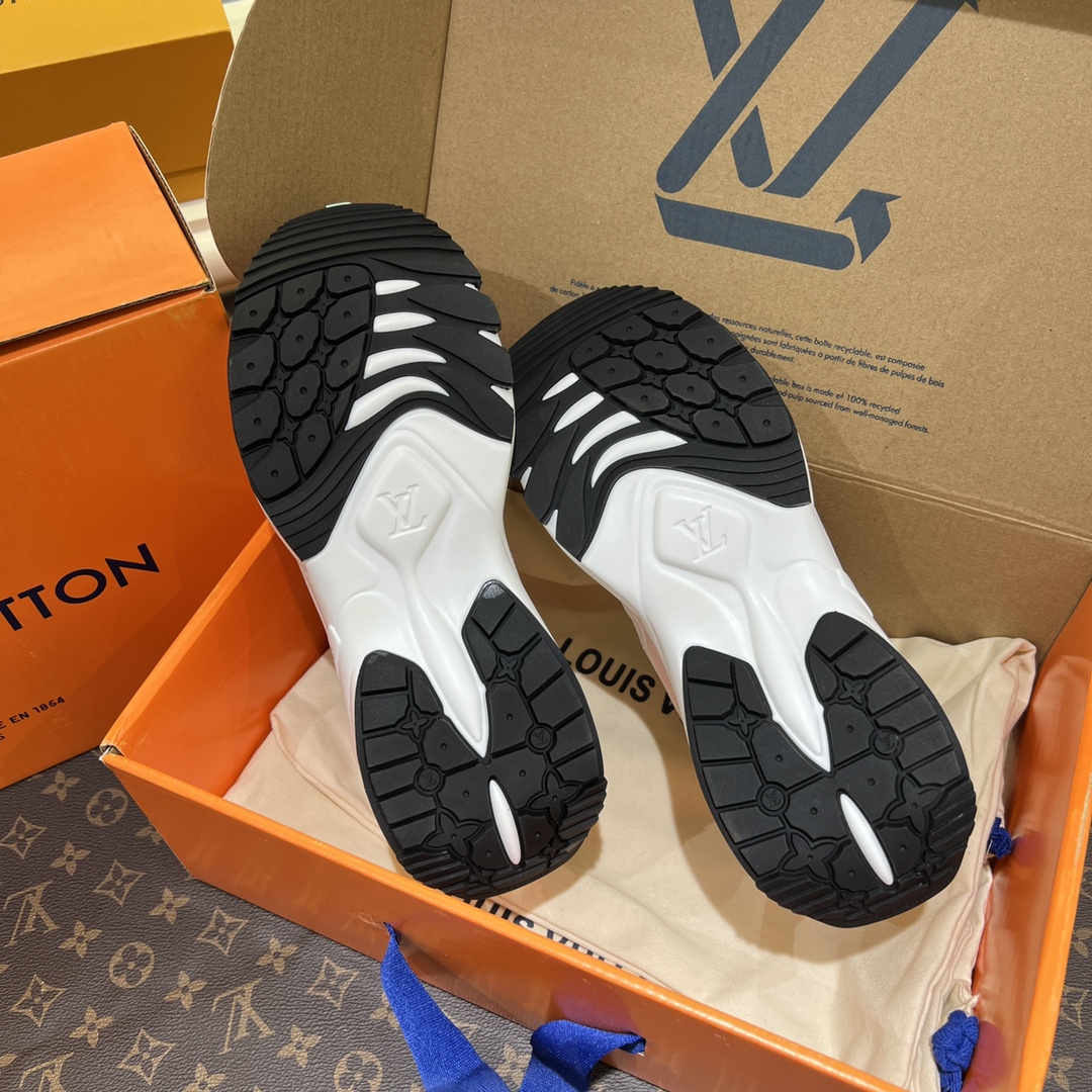 LV路易威登L家驴牌 爆款RUN 55 运动鞋 网面 超轻 增高 休闲 Sneaker跑鞋 老爹鞋 9