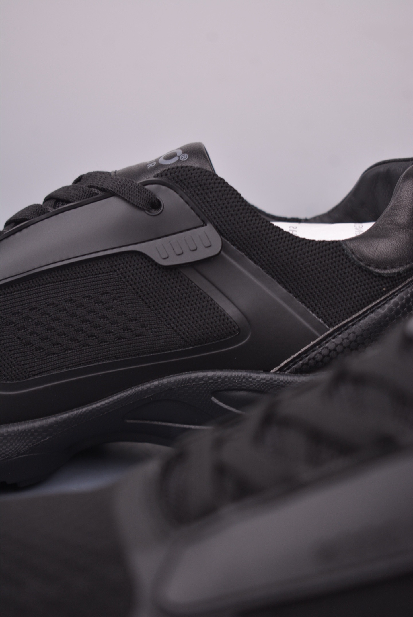 终端供货 ECCO爱步老爹鞋男士夏季新款 飞织网面百搭潮流户外运动鞋  825864黑