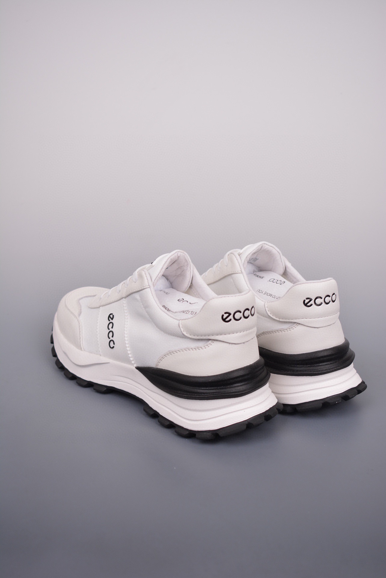 终端供货 Ecco爱步男鞋百搭运动鞋男款 四季款阿甘鞋休闲华夫鞋复古跑鞋 756558白-Chinese UA Cheap High Quatity Brand Clothes Bags handbags Sneakers wholesale wholesaler seller from China Factory suppliers Fashion Clothing Shoes best Quality Beautiful Price 终端供货 Ecco爱步男鞋百搭运动鞋男款 四季款阿甘鞋休闲华夫鞋复古跑鞋 756558白