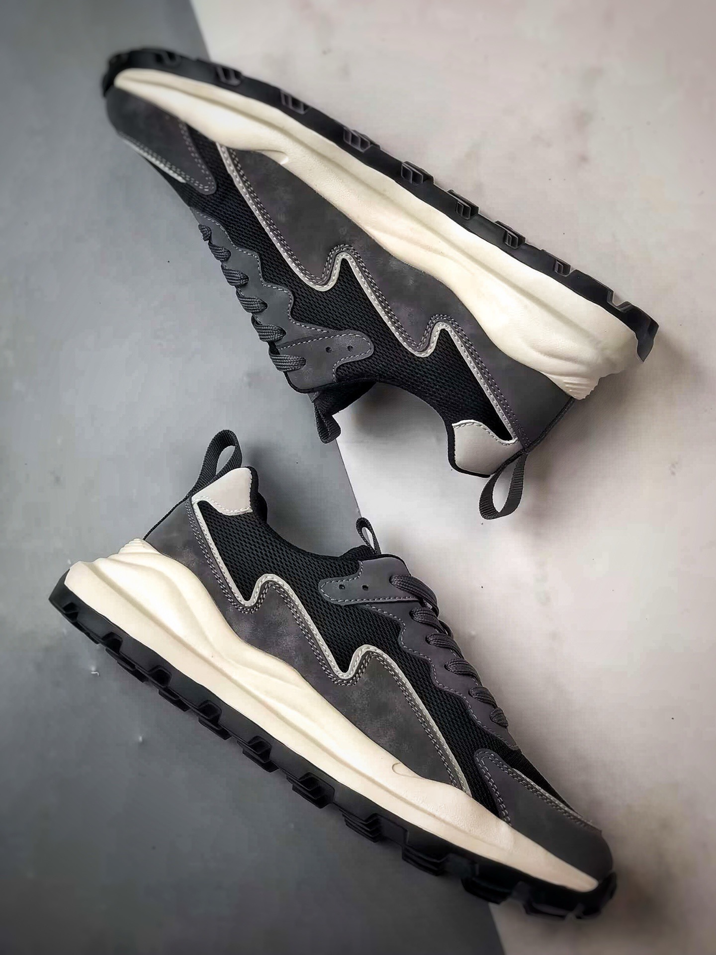 终端供货 ECCO爱步男士运动休闲鞋厚底阿甘鞋复古跑步鞋华夫鞋