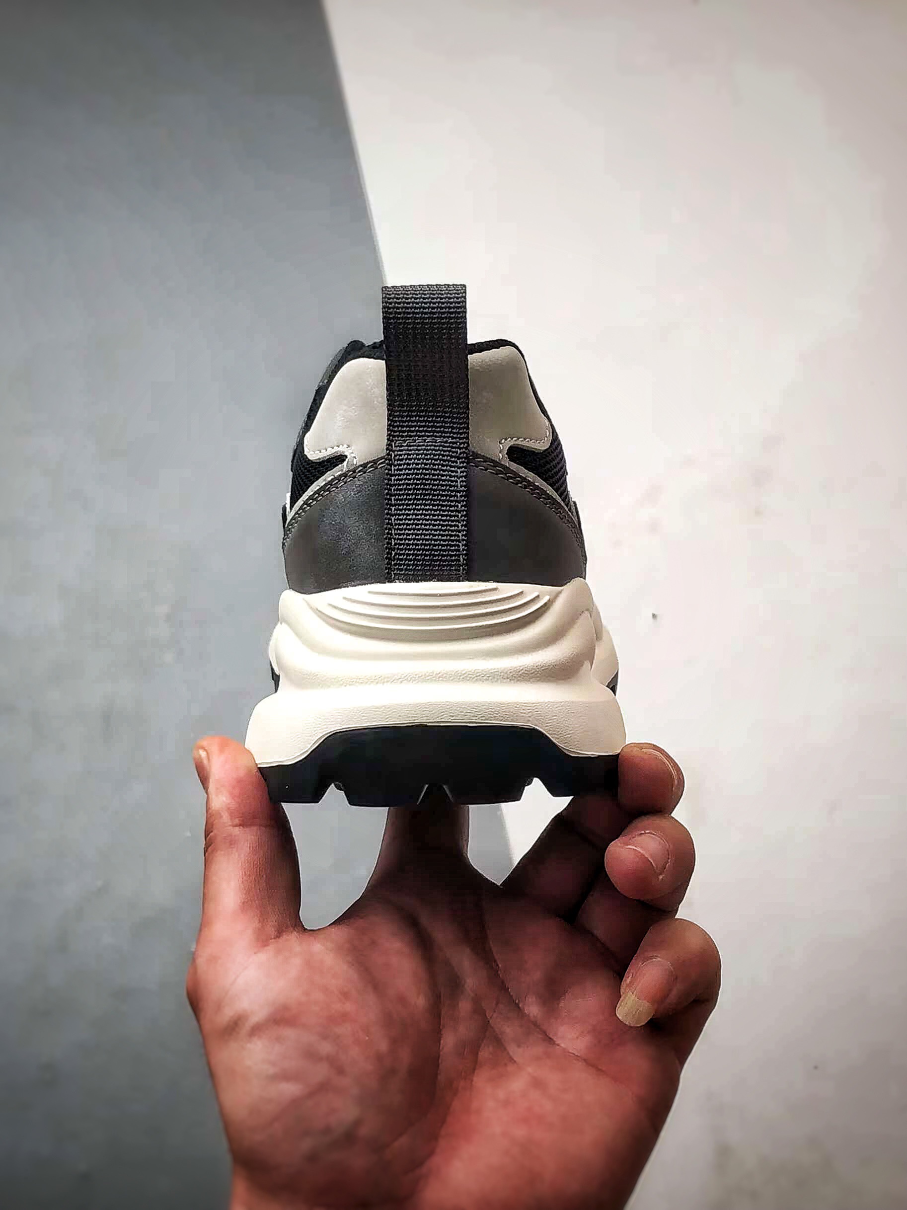 终端供货 ECCO爱步男士运动休闲鞋厚底阿甘鞋复古跑步鞋华夫鞋