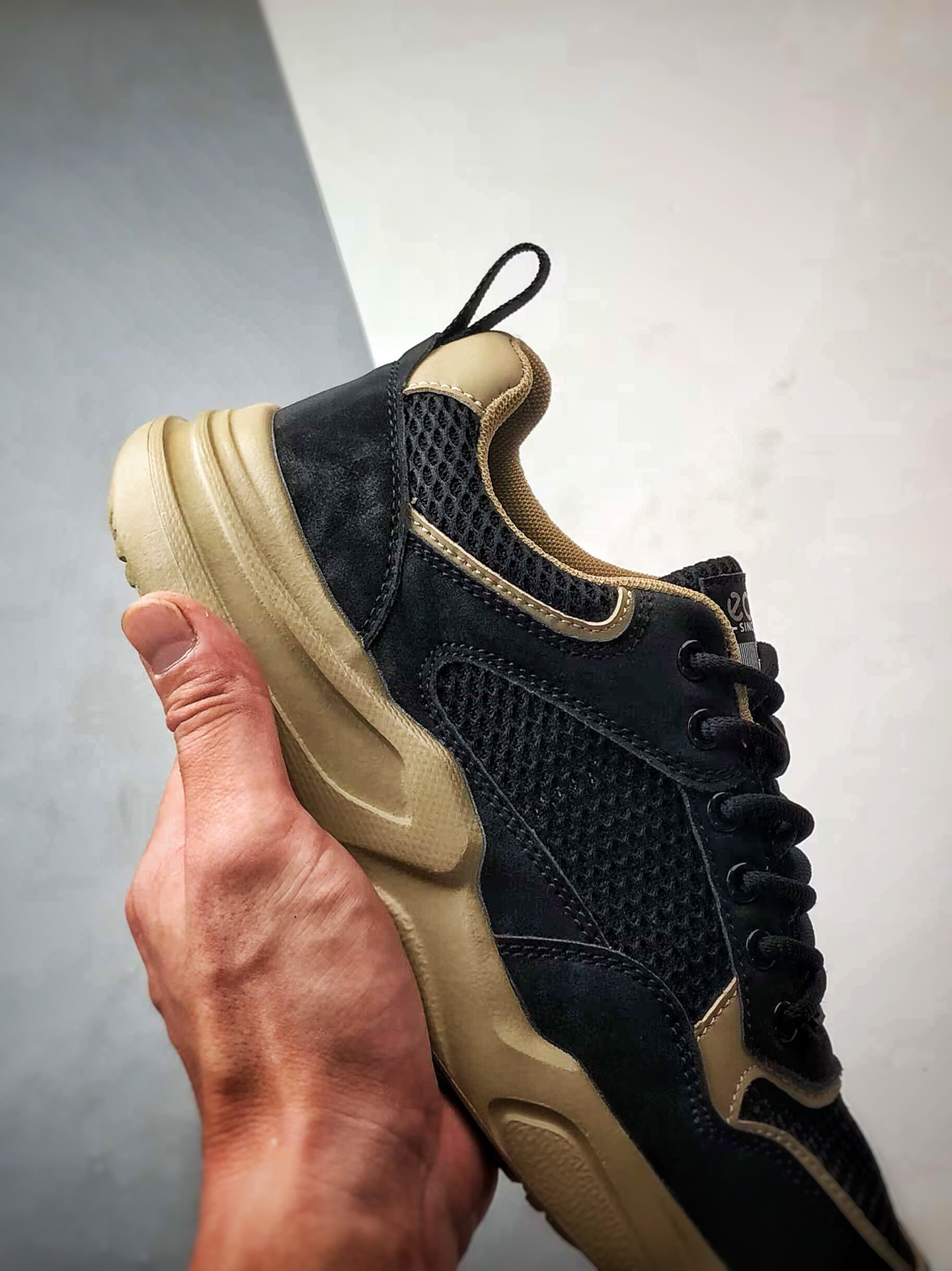 终端供货 ECCO爱步运动鞋男 夏季网面透气休闲跑步鞋男-莆田鞋,莆田鞋货源,高仿鞋,高仿鞋货源,安福档口,莆田高仿鞋,莆田鞋批发,高仿鞋批发,莆田高仿运动鞋,高仿运动鞋,莆田运动鞋 终端供货 ECCO爱步运动鞋男 夏季网面透气休闲跑步鞋男