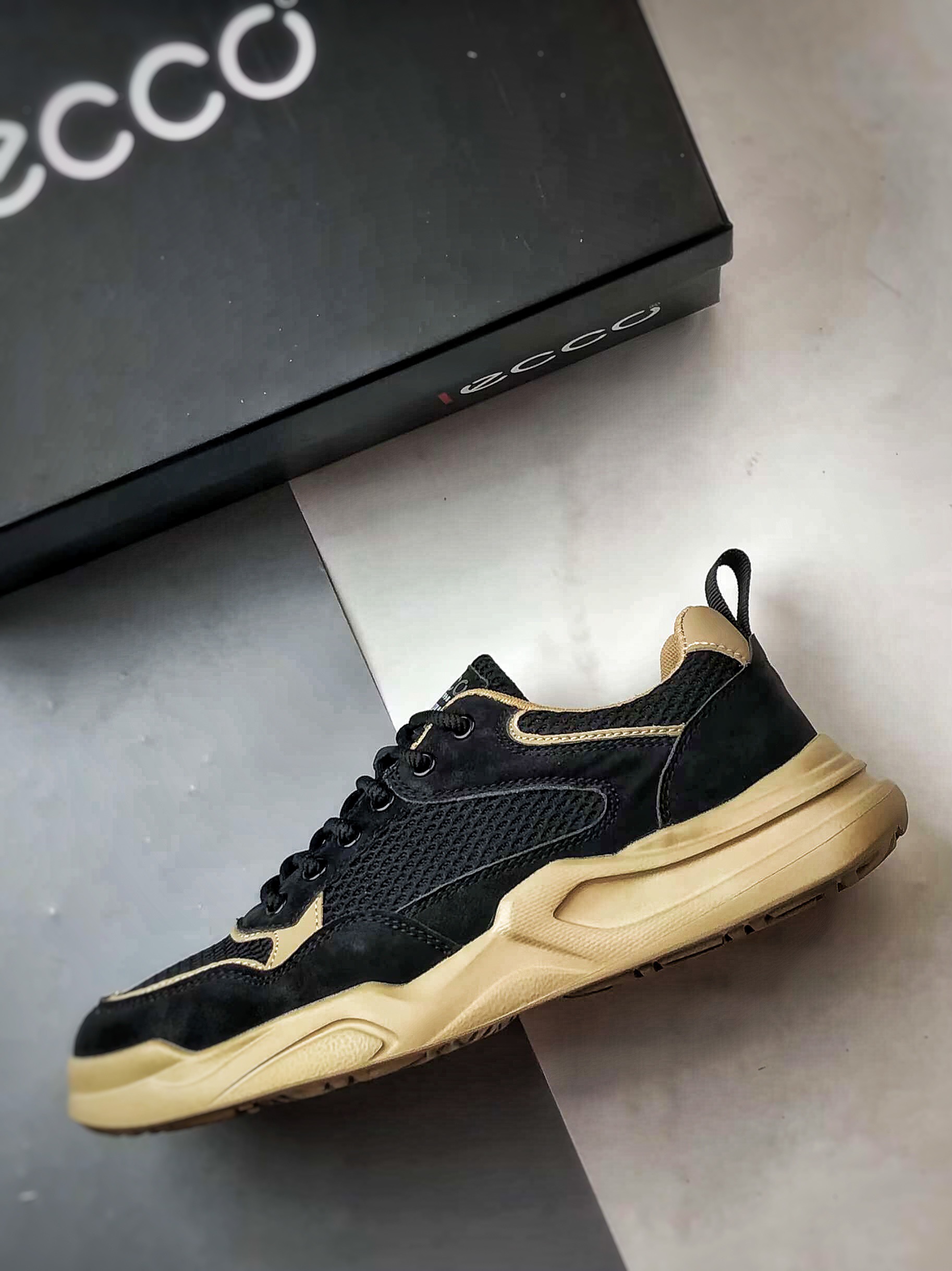 终端供货 ECCO爱步运动鞋男 夏季网面透气休闲跑步鞋男-莆田鞋,莆田鞋货源,高仿鞋,高仿鞋货源,安福档口,莆田高仿鞋,莆田鞋批发,高仿鞋批发,莆田高仿运动鞋,高仿运动鞋,莆田运动鞋 终端供货 ECCO爱步运动鞋男 夏季网面透气休闲跑步鞋男