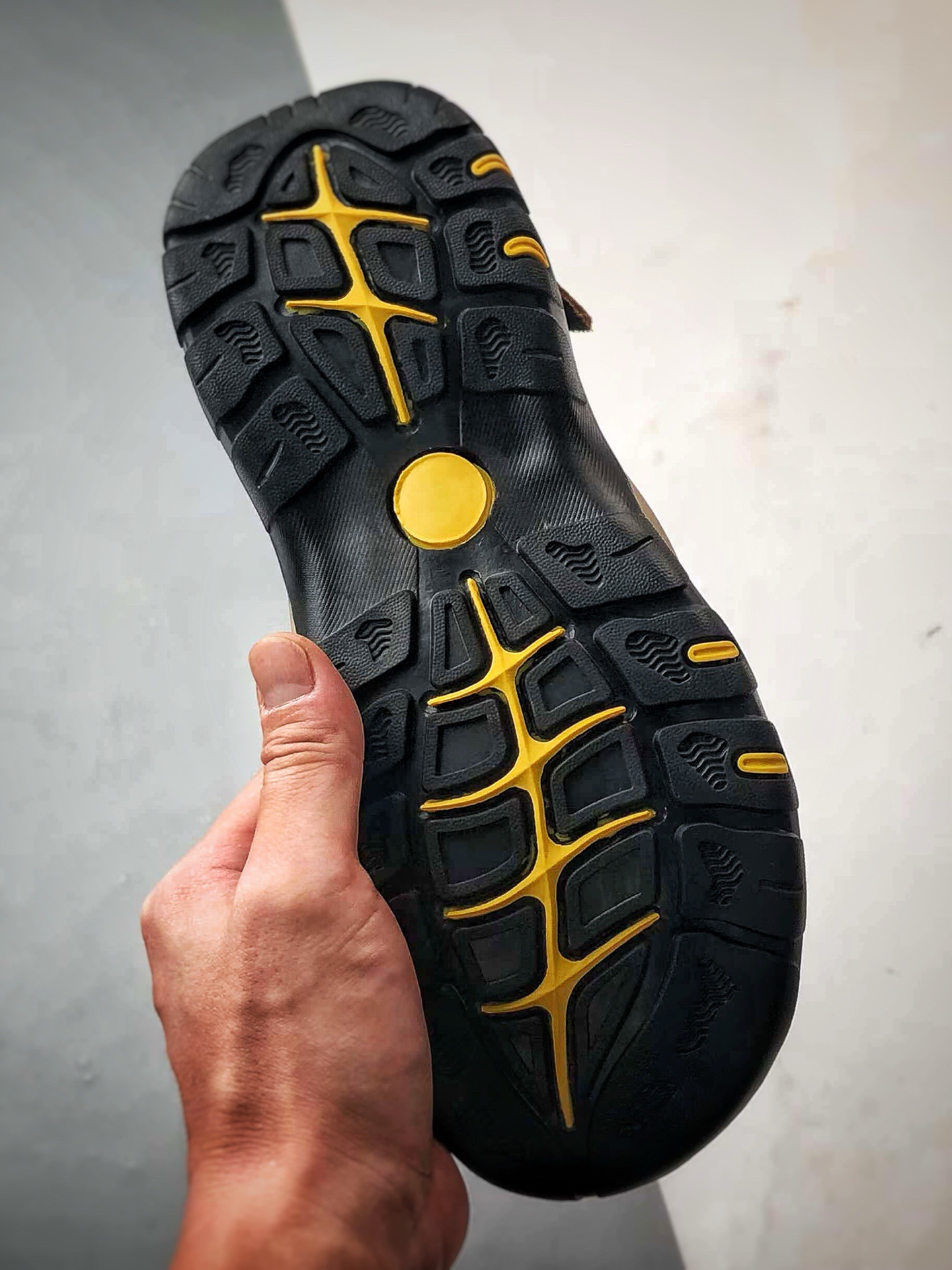 终端供货 ECCO爱步包头凉鞋男款 25年新户外运动舒适沙滩鞋凉鞋-莆田鞋,莆田鞋货源,高仿鞋,高仿鞋货源,安福档口,莆田高仿鞋,莆田鞋批发,高仿鞋批发,莆田高仿运动鞋,高仿运动鞋,莆田运动鞋 终端供货 ECCO爱步包头凉鞋男款 25年新户外运动舒适沙滩鞋凉鞋