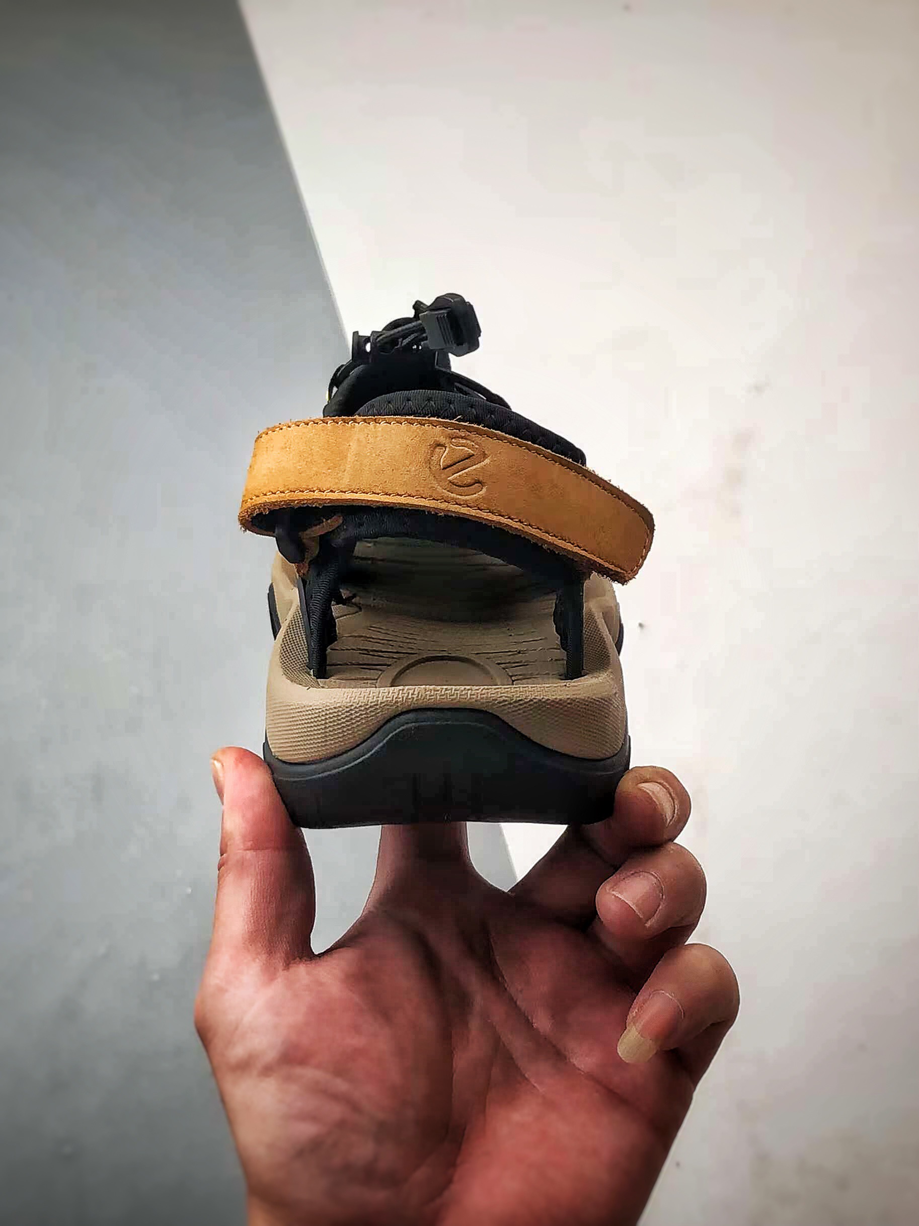 终端供货 ECCO爱步包头凉鞋男款 25年新户外运动舒适沙滩鞋凉鞋-莆田鞋,莆田鞋货源,高仿鞋,高仿鞋货源,安福档口,莆田高仿鞋,莆田鞋批发,高仿鞋批发,莆田高仿运动鞋,高仿运动鞋,莆田运动鞋 终端供货 ECCO爱步包头凉鞋男款 25年新户外运动舒适沙滩鞋凉鞋