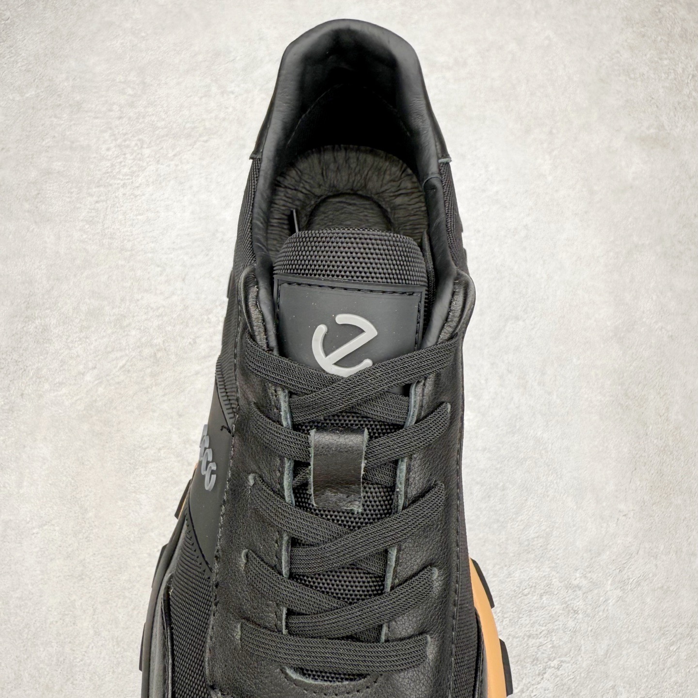 300 756558黑 Ecco爱步男鞋百搭运动鞋男款 四季款阿甘鞋休闲华夫鞋复古跑鞋-Chinese UA Cheap High Quatity Brand Clothes Bags handbags Sneakers wholesale wholesaler seller from China Factory suppliers Fashion Clothing Shoes best Quality Beautiful Price 300 756558黑 Ecco爱步男鞋百搭运动鞋男款 四季款阿甘鞋休闲华夫鞋复古跑鞋