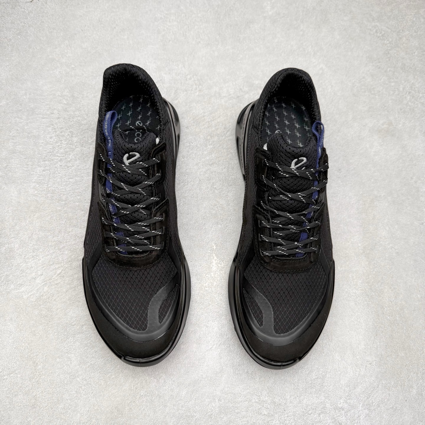 822834黑 ECCO爱步休闲运动鞋男 防水透气跑步鞋-莆田鞋,莆田鞋货源,高仿鞋,高仿鞋货源,安福档口,莆田高仿鞋,莆田鞋批发,高仿鞋批发,莆田高仿运动鞋,高仿运动鞋,莆田运动鞋 822834黑 ECCO爱步休闲运动鞋男 防水透气跑步鞋