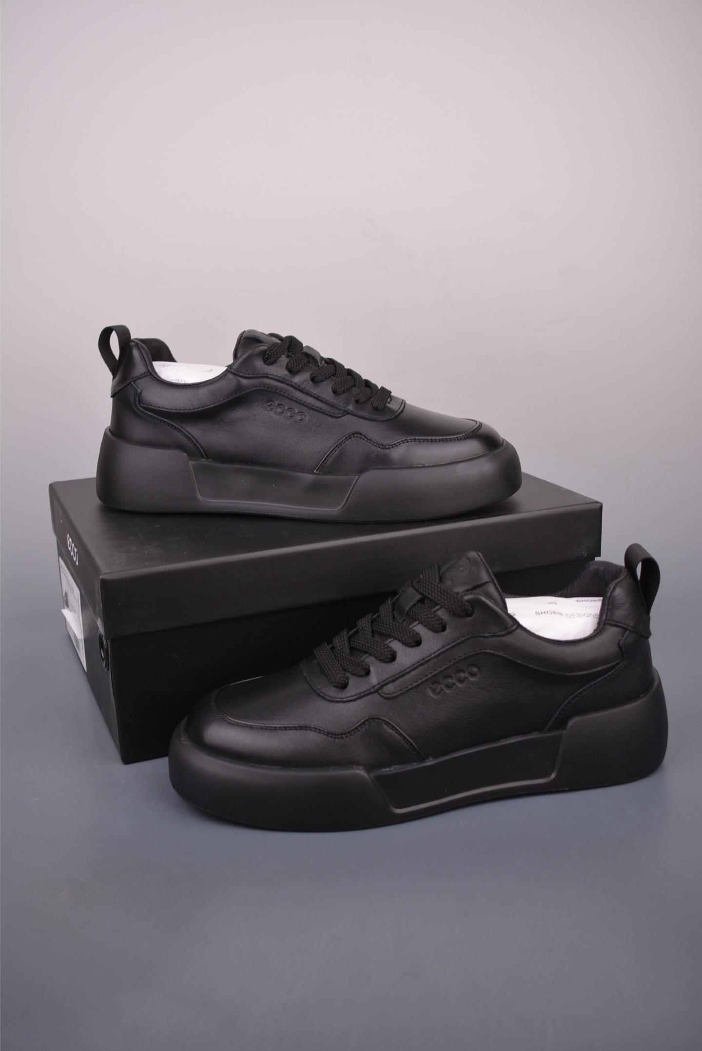 300 ECCO爱步休闲鞋男 25年新款真皮系带舒适板鞋 635335黑-Chinese UA Cheap High Quatity Brand Clothes Bags handbags Sneakers wholesale wholesaler seller from China Factory suppliers Fashion Clothing Shoes best Quality Beautiful Price 300 ECCO爱步休闲鞋男 25年新款真皮系带舒适板鞋 635335黑