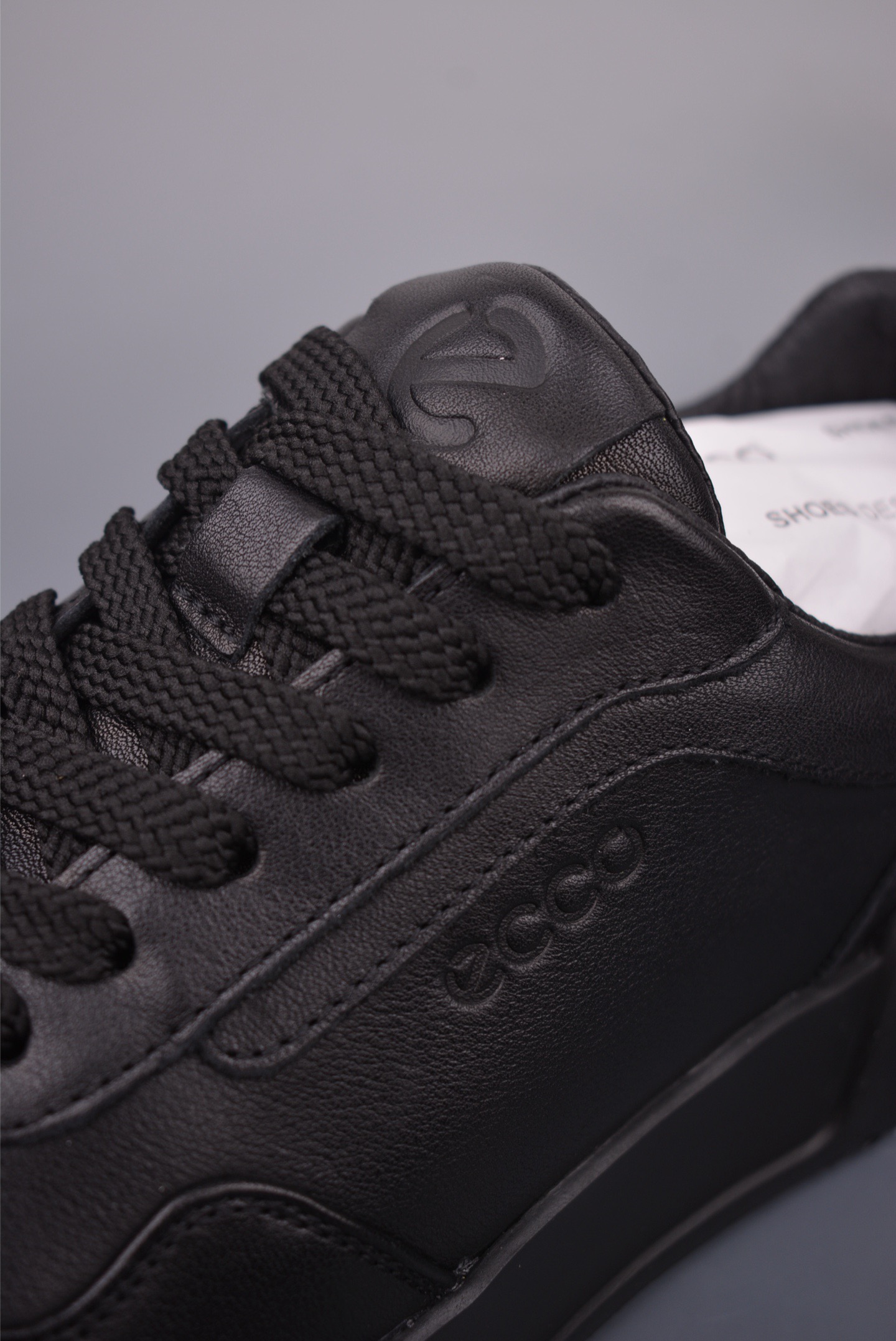 300 ECCO爱步休闲鞋男 25年新款真皮系带舒适板鞋 635335黑-Chinese UA Cheap High Quatity Brand Clothes Bags handbags Sneakers wholesale wholesaler seller from China Factory suppliers Fashion Clothing Shoes best Quality Beautiful Price 300 ECCO爱步休闲鞋男 25年新款真皮系带舒适板鞋 635335黑