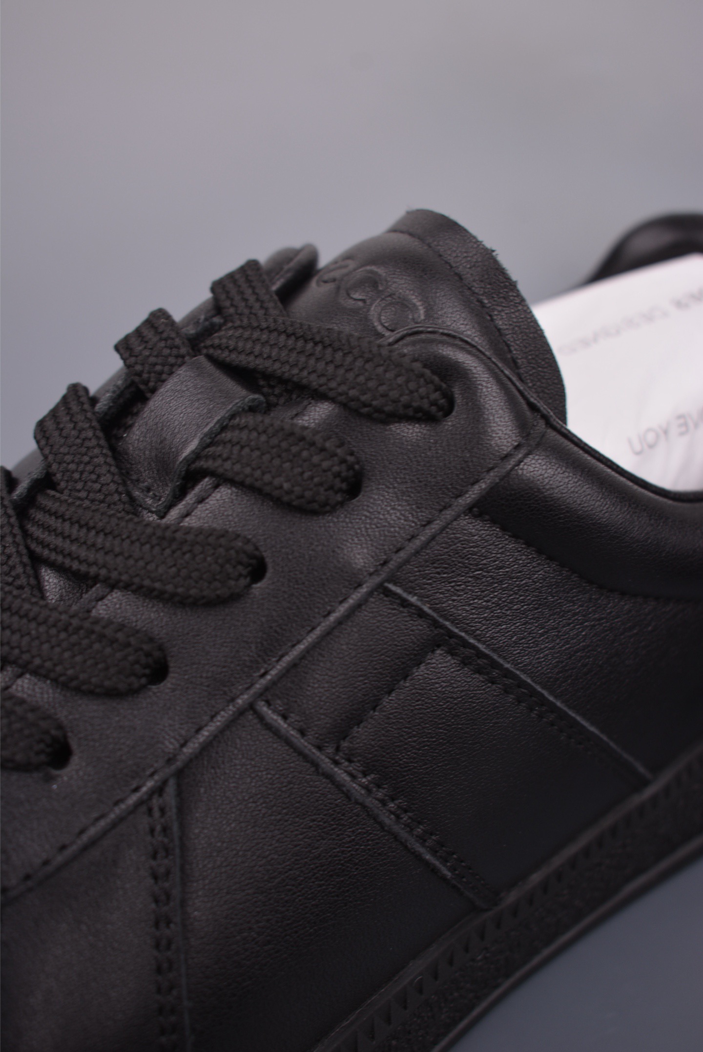 300 ECCO爱步男鞋德训鞋秋 经典时尚百搭舒适小白鞋男 635398黑-Chinese UA Cheap High Quatity Brand Clothes Bags handbags Sneakers wholesale wholesaler seller from China Factory suppliers Fashion Clothing Shoes best Quality Beautiful Price 300 ECCO爱步男鞋德训鞋秋 经典时尚百搭舒适小白鞋男 635398黑