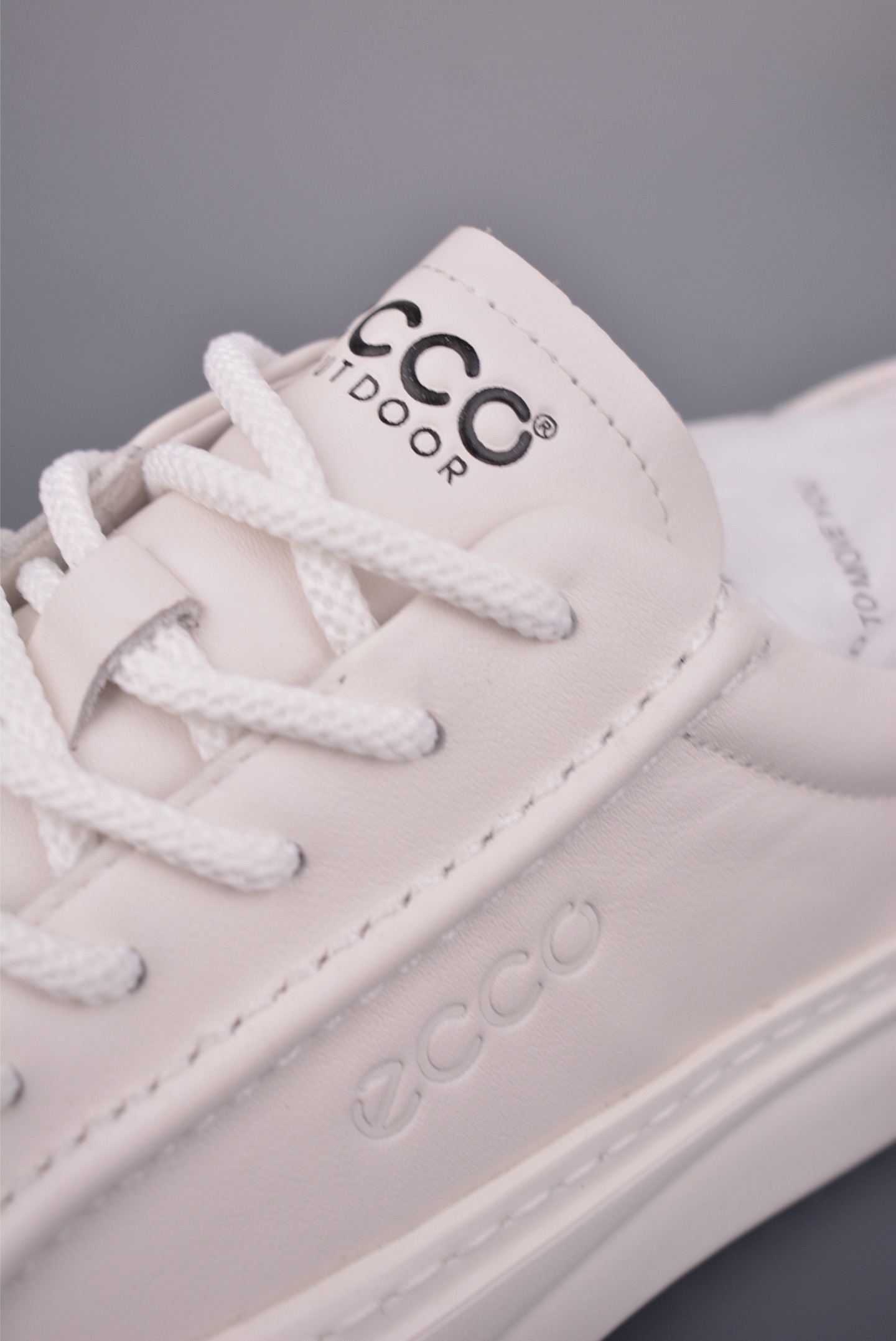 300 ECCO爱步男士休闲小白鞋 简单耐看清爽版型 百搭休闲板鞋 503198白-Chinese UA Cheap High Quatity Brand Clothes Bags handbags Sneakers wholesale wholesaler seller from China Factory suppliers Fashion Clothing Shoes best Quality Beautiful Price 300 ECCO爱步男士休闲小白鞋 简单耐看清爽版型 百搭休闲板鞋 503198白