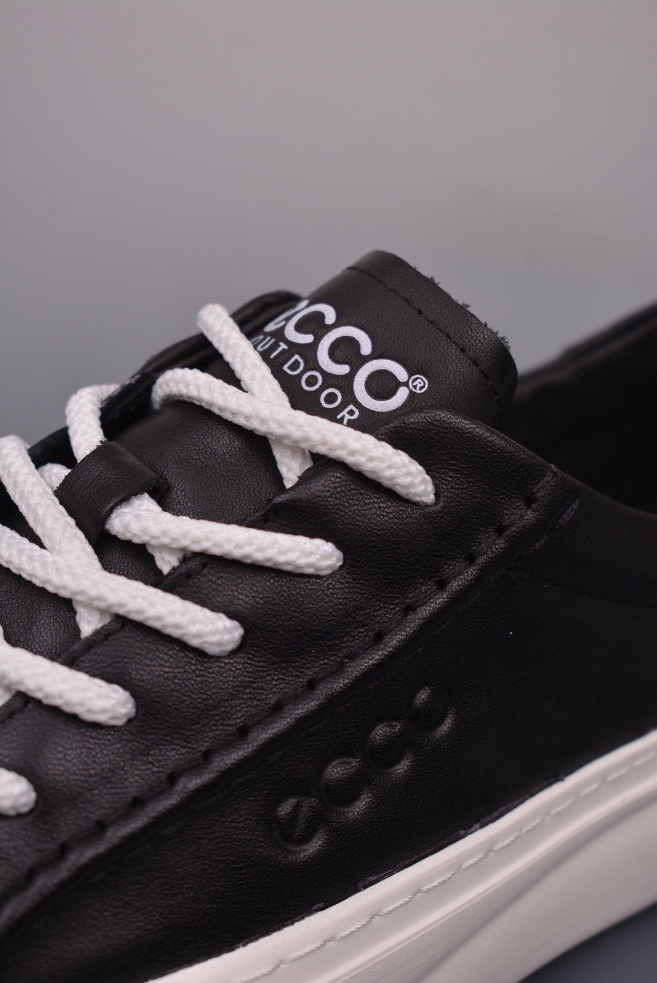 300 ECCO爱步男士休闲小白鞋 简单耐看清爽版型 百搭休闲板鞋 503198黑-Chinese UA Cheap High Quatity Brand Clothes Bags handbags Sneakers wholesale wholesaler seller from China Factory suppliers Fashion Clothing Shoes best Quality Beautiful Price 300 ECCO爱步男士休闲小白鞋 简单耐看清爽版型 百搭休闲板鞋 503198黑