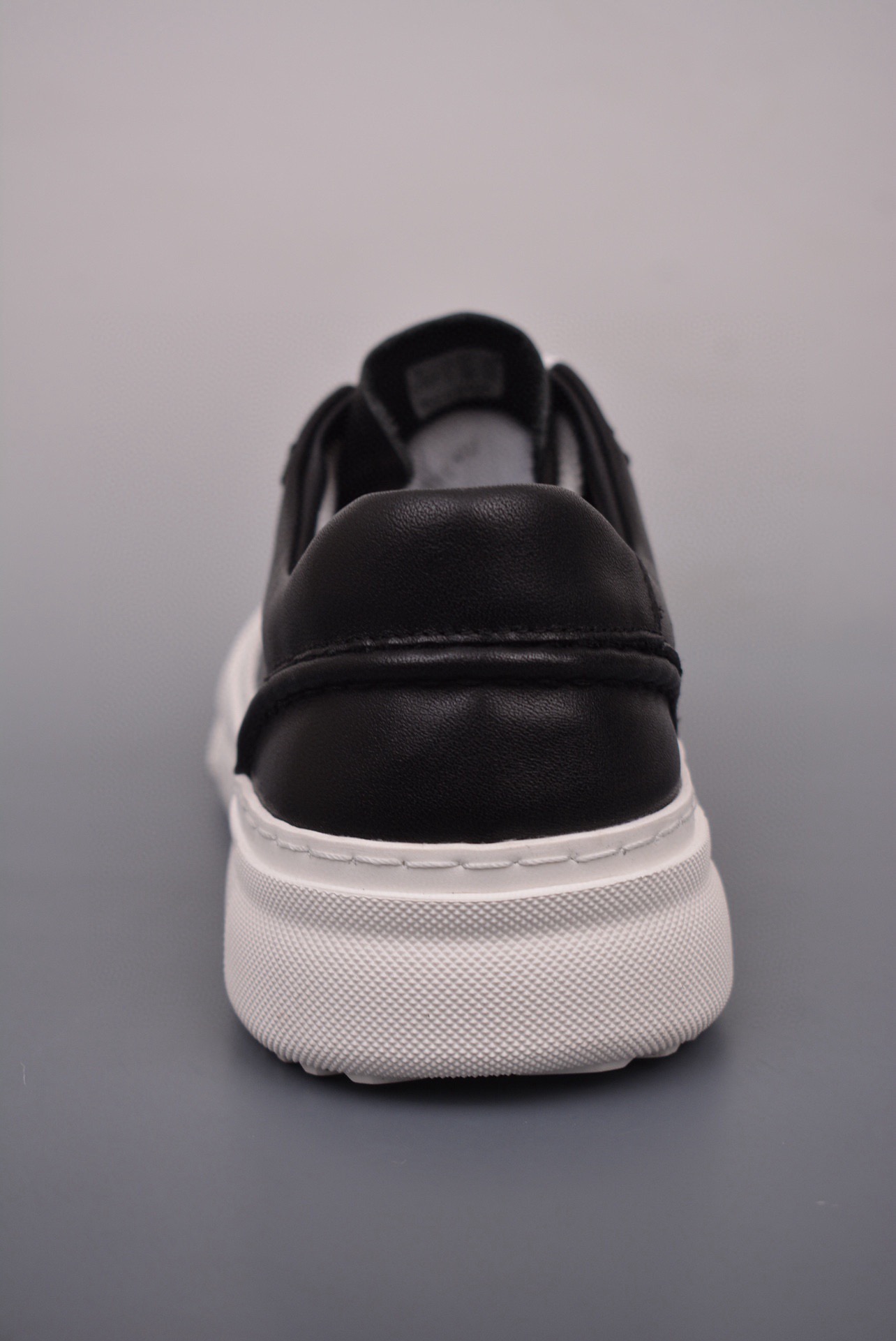 300 ECCO爱步男士休闲小白鞋 简单耐看清爽版型 百搭休闲板鞋 503198黑-Chinese UA Cheap High Quatity Brand Clothes Bags handbags Sneakers wholesale wholesaler seller from China Factory suppliers Fashion Clothing Shoes best Quality Beautiful Price 300 ECCO爱步男士休闲小白鞋 简单耐看清爽版型 百搭休闲板鞋 503198黑