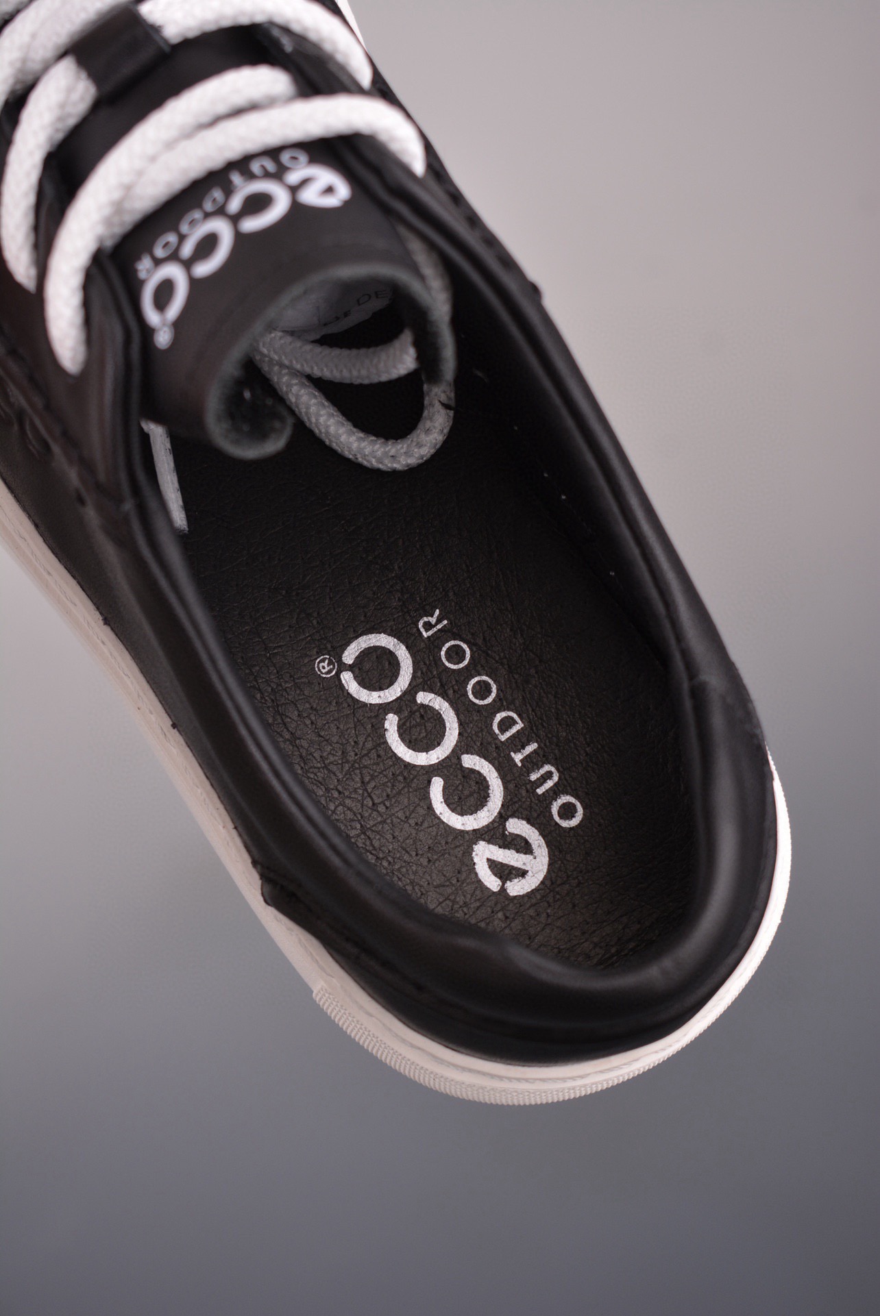 300 ECCO爱步男士休闲小白鞋 简单耐看清爽版型 百搭休闲板鞋 503198黑-Chinese UA Cheap High Quatity Brand Clothes Bags handbags Sneakers wholesale wholesaler seller from China Factory suppliers Fashion Clothing Shoes best Quality Beautiful Price 300 ECCO爱步男士休闲小白鞋 简单耐看清爽版型 百搭休闲板鞋 503198黑