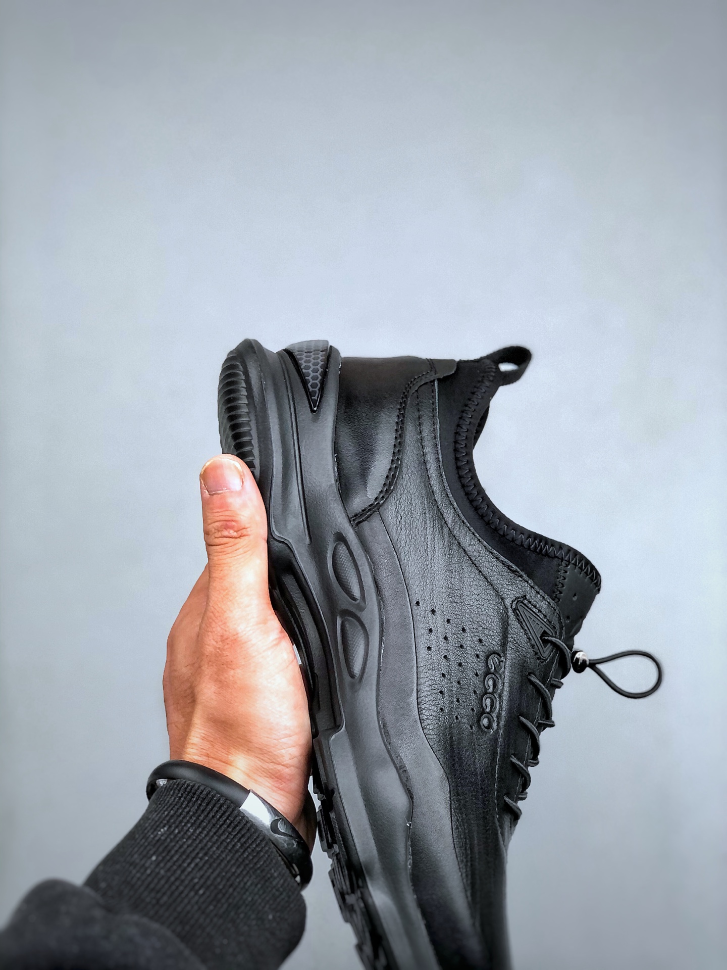 300 Ecco爱步运动鞋男鞋 BIOM2025 透气健步鞋 防滑跑步鞋 516108黑-Chinese UA Cheap High Quatity Brand Clothes Bags handbags Sneakers wholesale wholesaler seller from China Factory suppliers Fashion Clothing Shoes best Quality Beautiful Price 300 Ecco爱步运动鞋男鞋 BIOM2025 透气健步鞋 防滑跑步鞋 516108黑