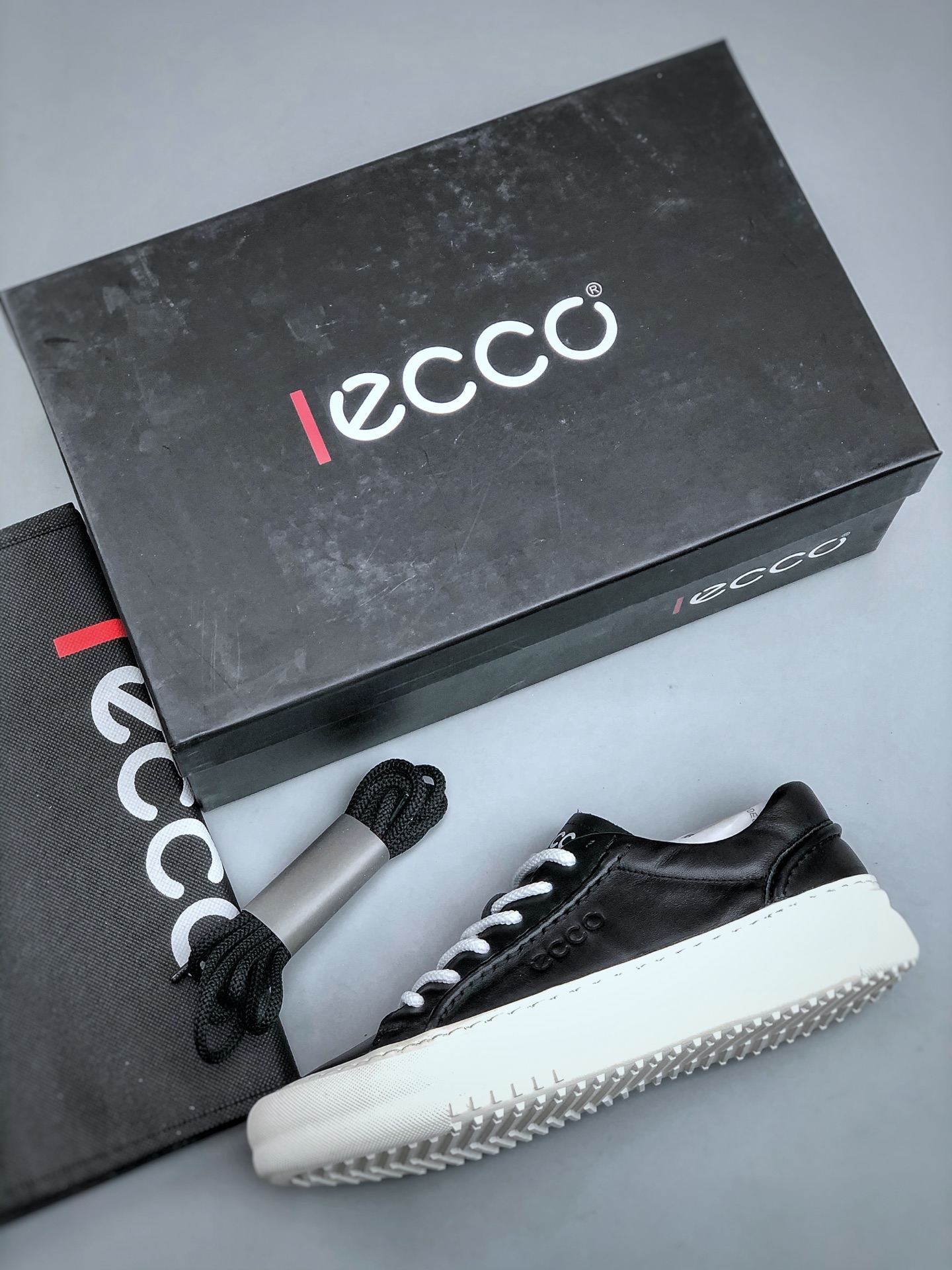 300 ECCO爱步男士休闲小白鞋 简单耐看清爽版型 百搭休闲板鞋 503198黑-Chinese UA Cheap High Quatity Brand Clothes Bags handbags Sneakers wholesale wholesaler seller from China Factory suppliers Fashion Clothing Shoes best Quality Beautiful Price 300 ECCO爱步男士休闲小白鞋 简单耐看清爽版型 百搭休闲板鞋 503198黑