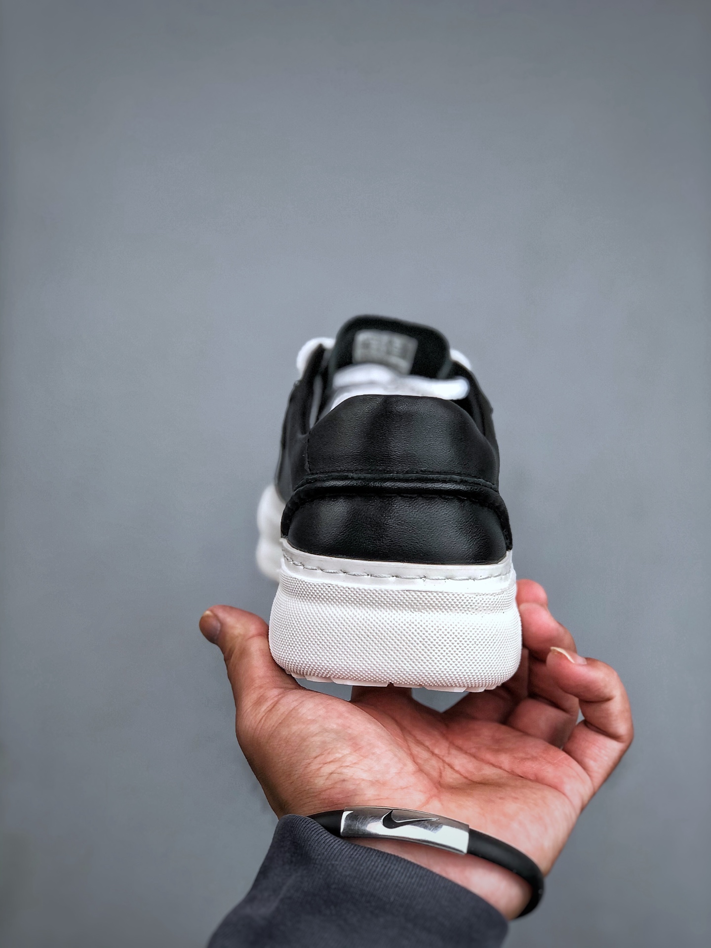 300 ECCO爱步男士休闲小白鞋 简单耐看清爽版型 百搭休闲板鞋 503198黑-Chinese UA Cheap High Quatity Brand Clothes Bags handbags Sneakers wholesale wholesaler seller from China Factory suppliers Fashion Clothing Shoes best Quality Beautiful Price 300 ECCO爱步男士休闲小白鞋 简单耐看清爽版型 百搭休闲板鞋 503198黑