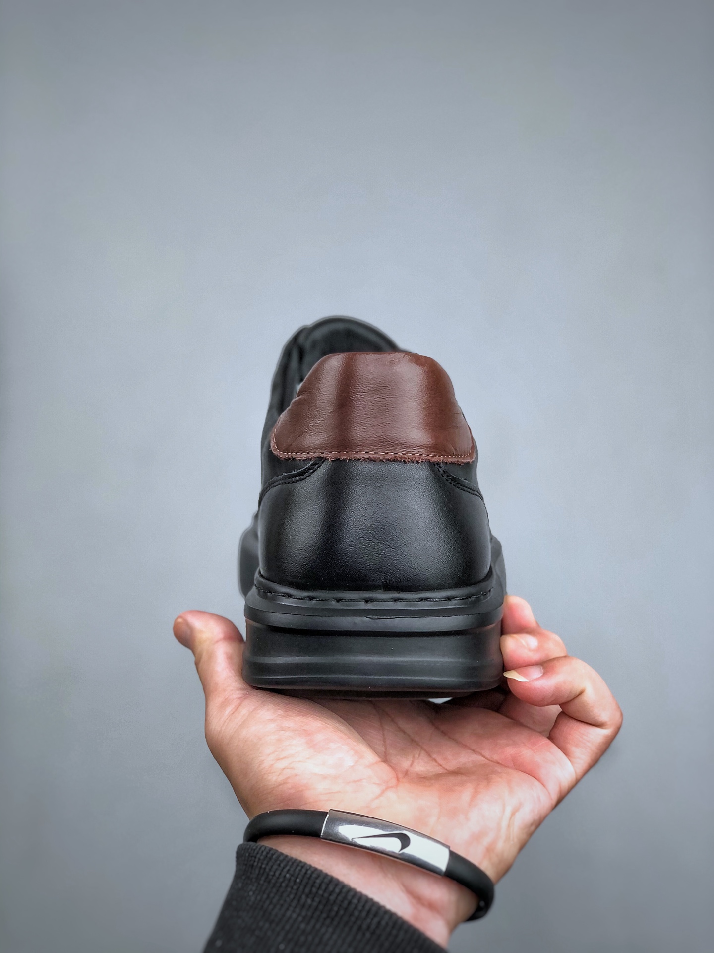 300 Ecco爱步休闲鞋子男鞋 透气防水百搭休闲板鞋 柔酷7号系列经典小白鞋 470364黑