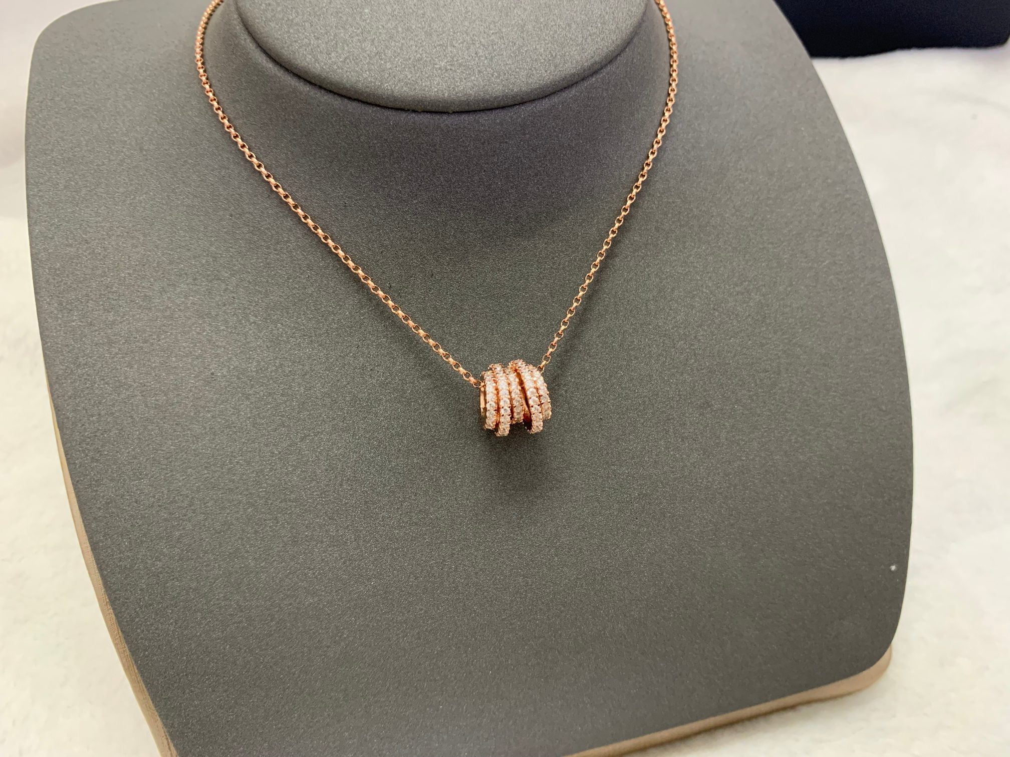 APM Monaco 多圈白色闪锆可调节高级设计感项链女玫瑰金浪漫时尚