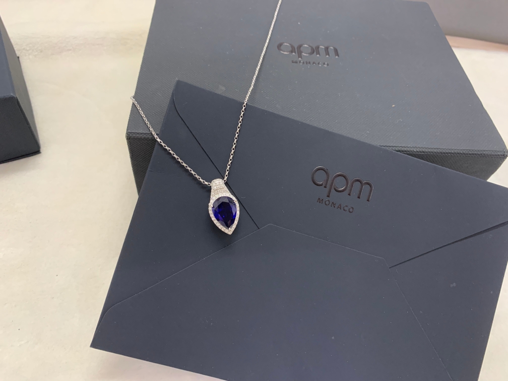 ⭐️[新品]⭐️APM蓝色梨形可调节项链情侣设计感个性精致吊坠