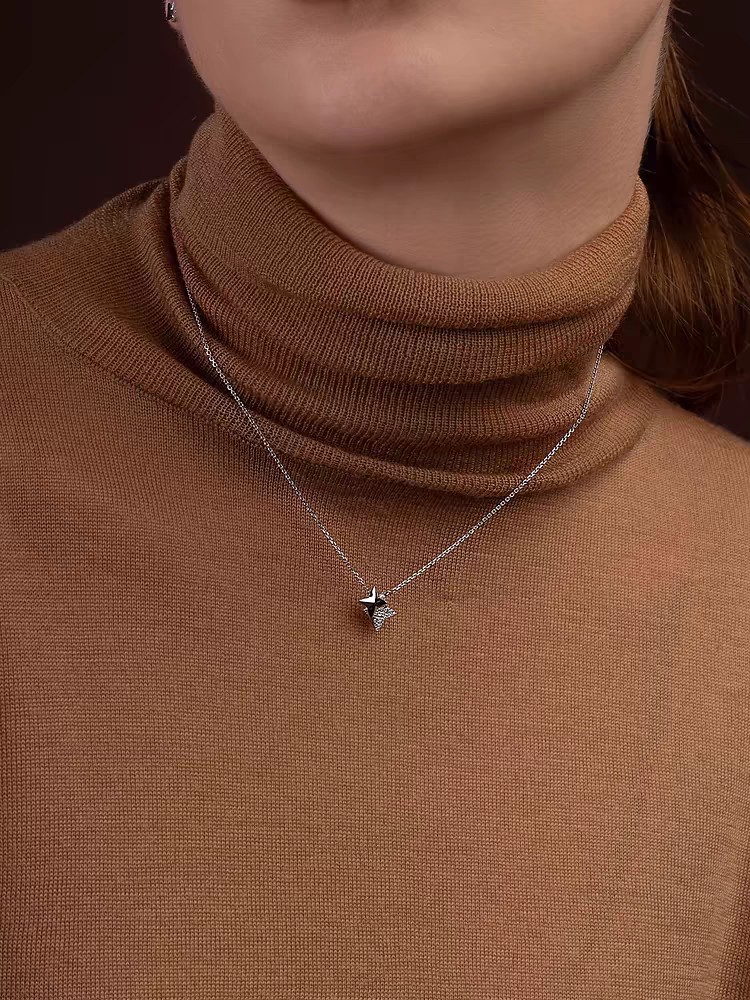 ⭐️[新品]⭐️APM Monaco 六芒星银色可调节项链时尚高级感锁骨链礼物