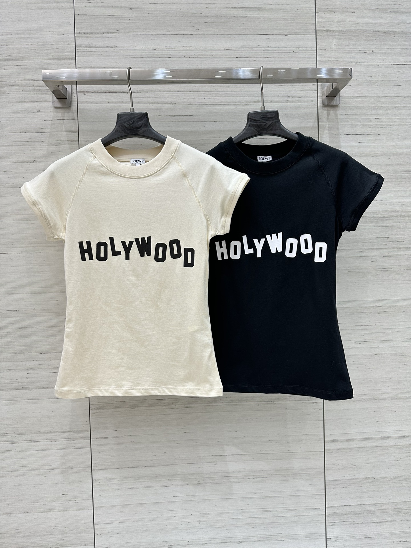 LW 25Ss Women's Short Sleeve T-Shirt with Hollywood Letter Print 2 i1738857161 2705 0