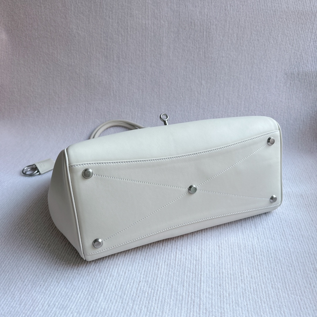 Balenciaga White everyday