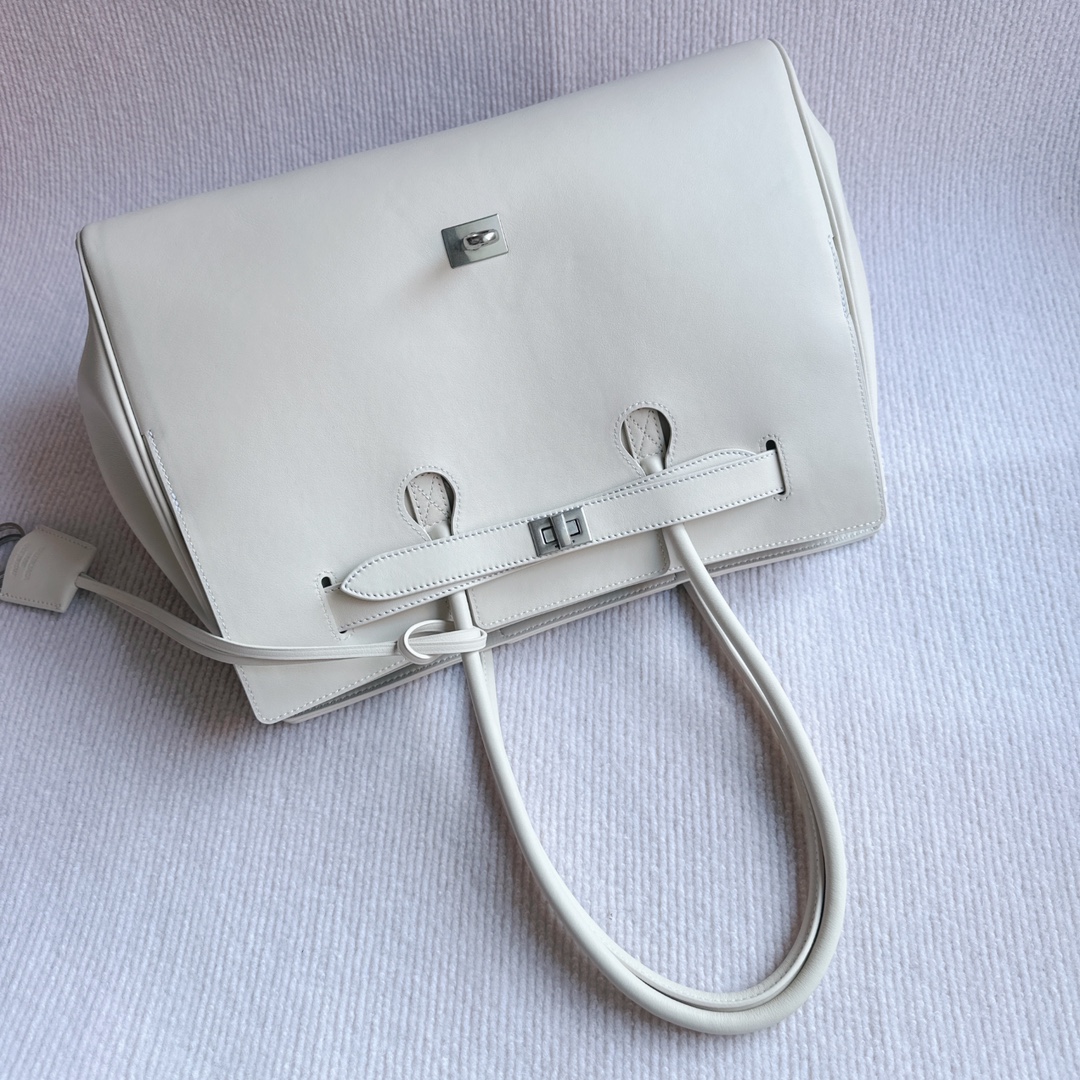 Balenciaga bag [Balenciaga Purchasing Level] — photo 4