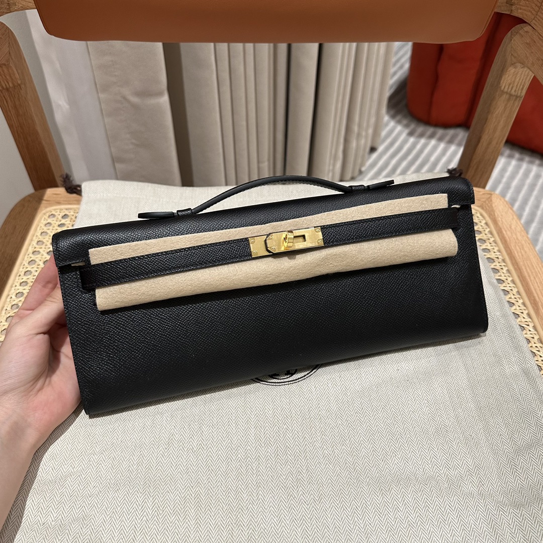 에르메스 켈리 클러치백 블랙 앱송 가죽 골드 장식 31 CM 144988